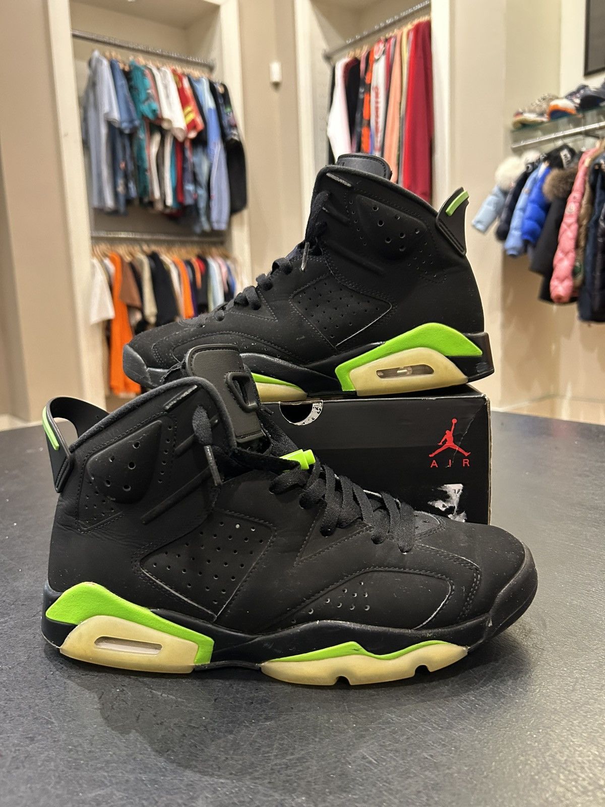 Jordan Brand Jordan 6 Retro ‘Electric Green’ Size US 10.5 / EU 43-44 - 1 Thumbnail