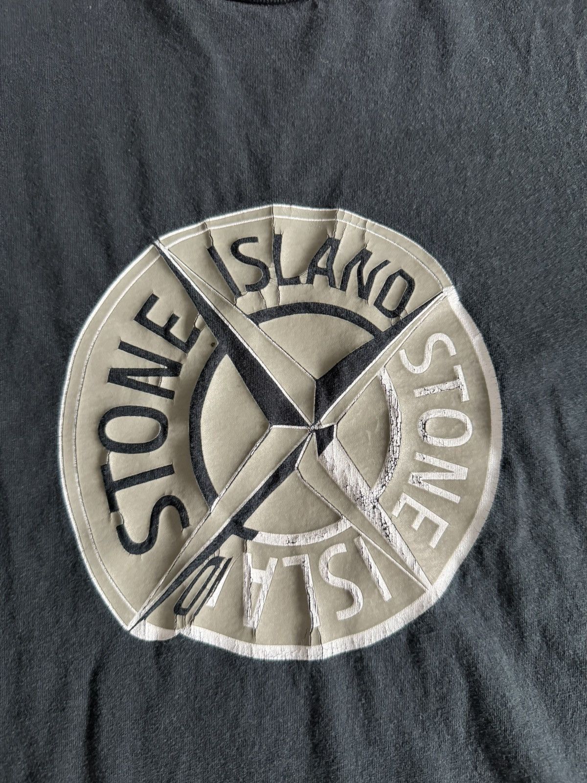 Stone Island Stone Island T-shirt size M Size US M / EU 48-50 / 2 - 3 Thumbnail