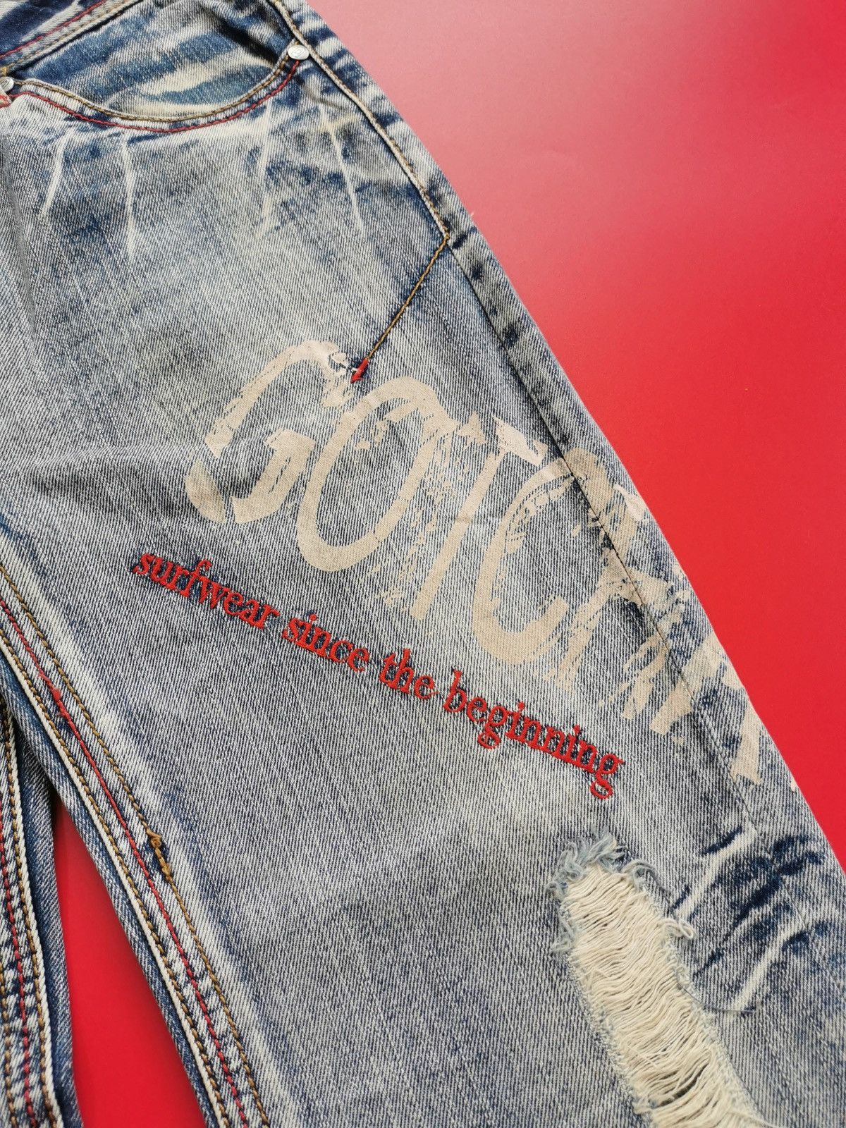 Gotcha Vintage Gotcha Surf Print Distressed Jeans Size US 30 / EU 46 - 4 Thumbnail