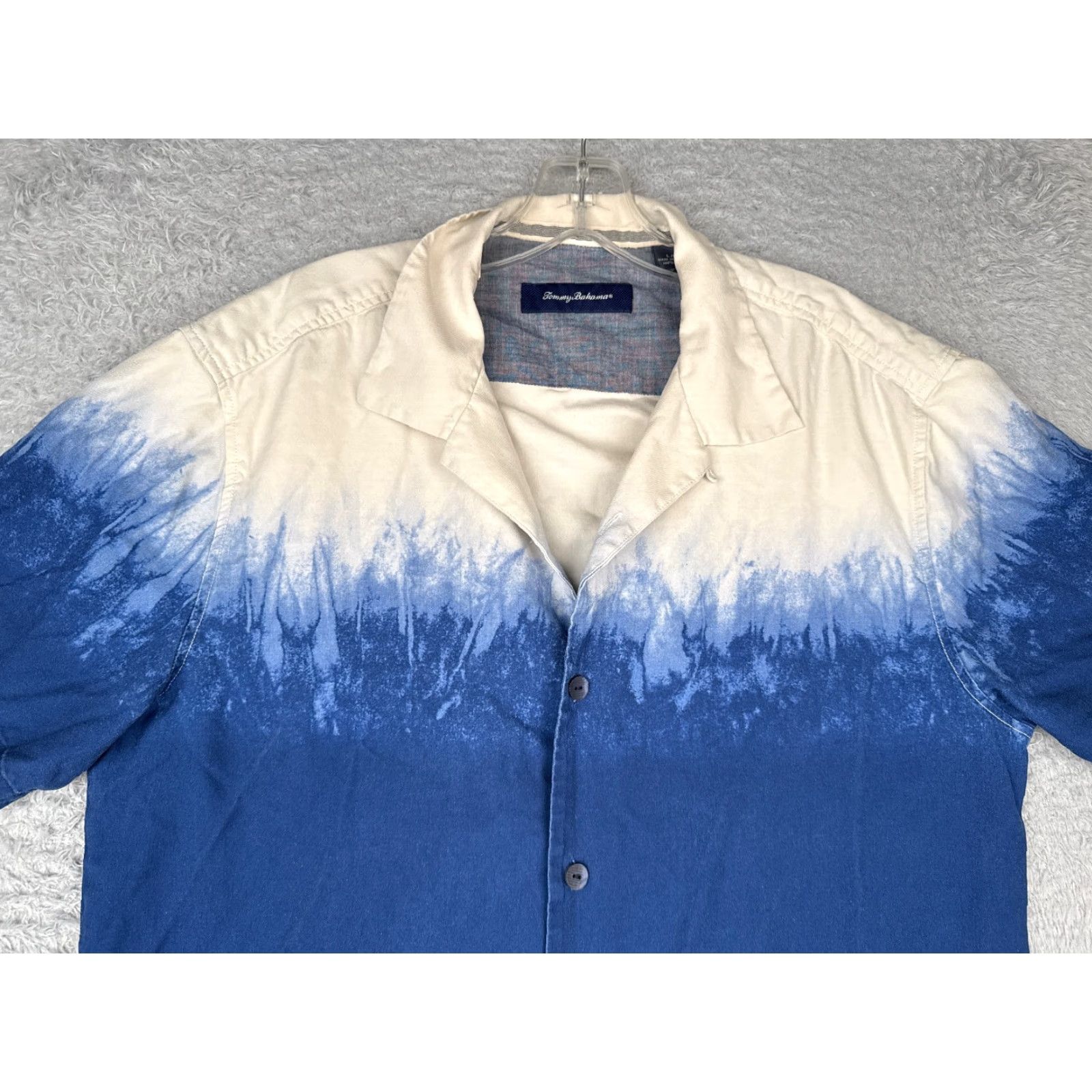 Tommy Bahama Tommy Bahama Shirt Men Large Blue Ivory 100% Silk Button Hawaiian Short Sleeve Silk Button-Up Beach Designer Hawaiian Men L Blue 40 in Chest Size US L / EU 52-54 / 3 - 4 Thumbnail