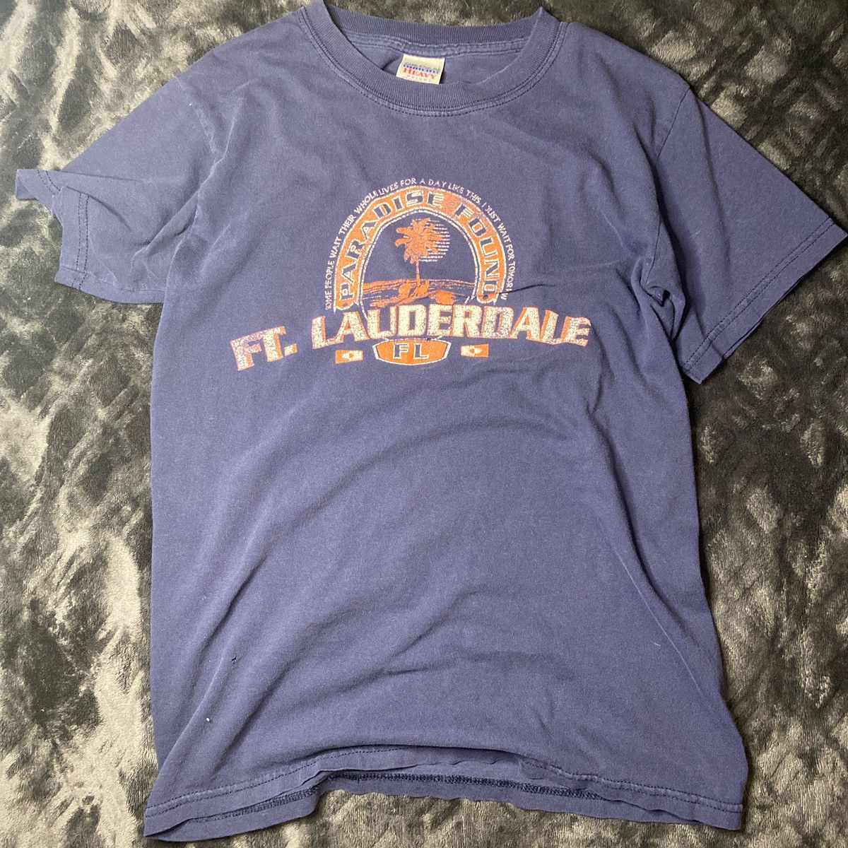 Gildan Vintage navy blue Ft. Lauderdale graphic tee Size US S / EU 44-46 / 1 - 1 Thumbnail