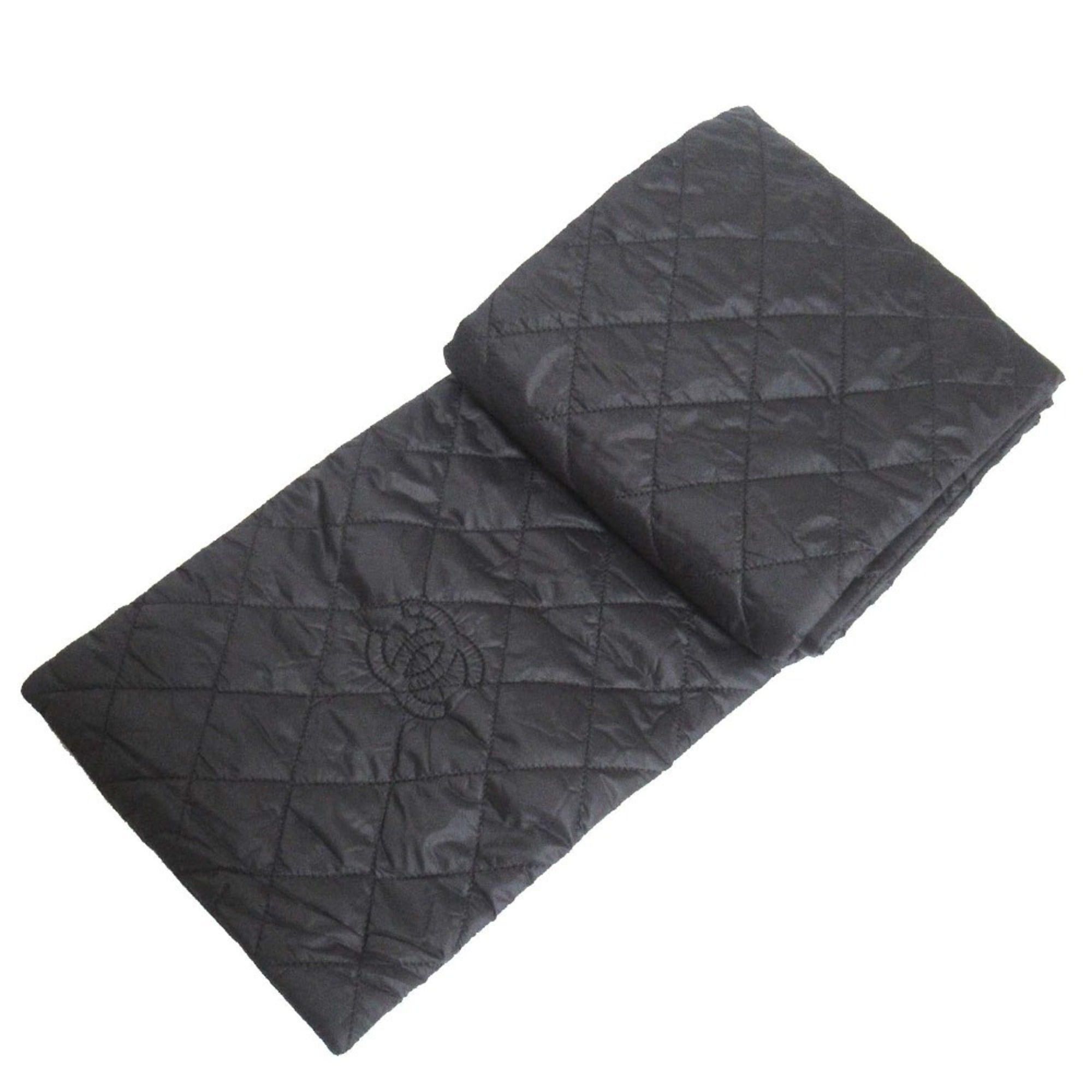 Chanel CHANEL Coco Mark Matelasse Quilted Padded Scarf in Black for Men and Women Size ONE SIZE - 1 Thumbnail