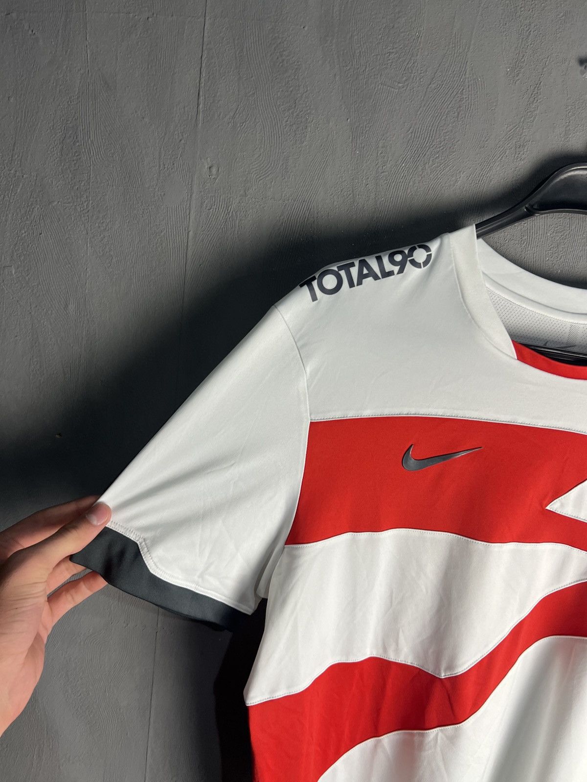 Nike Vintage Nike Total 90 Jersey T-Shirt Drill Sz M Size US M / EU 48-50 / 2 - 2 Thumbnail