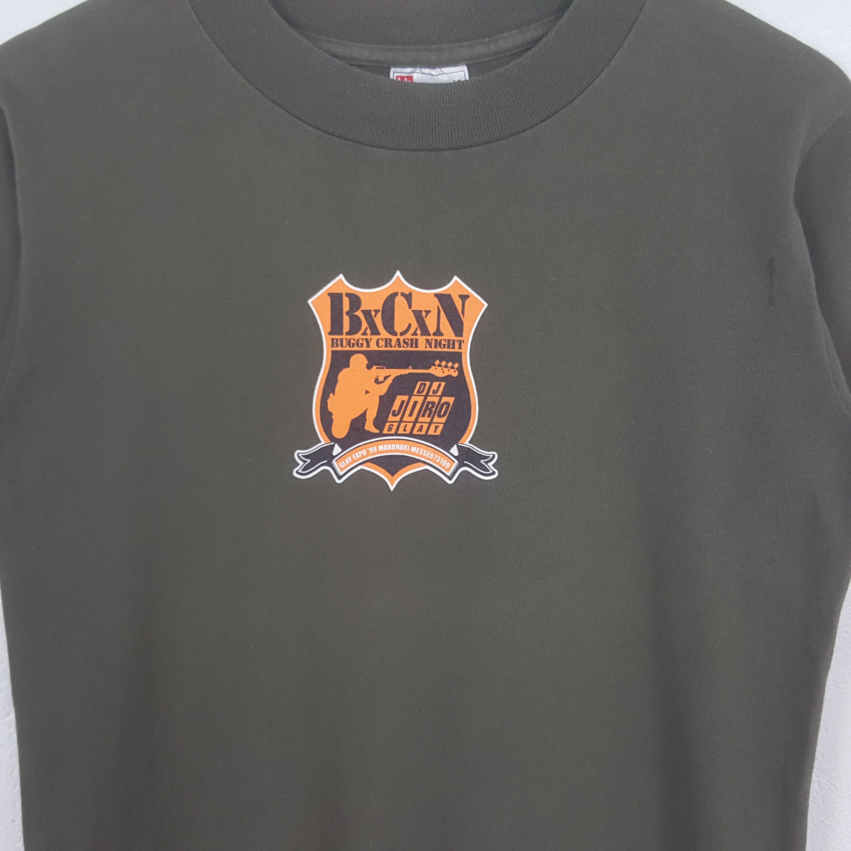 Vintage Vintage Buggy Crash Night Tshirt C312N8 Size US S / EU 44-46 / 1 - 4 Thumbnail