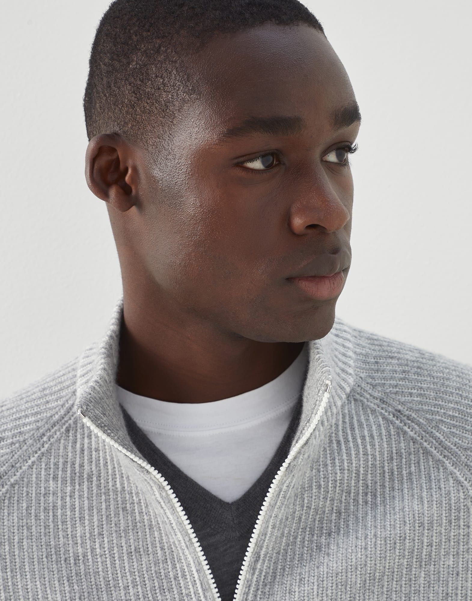 Brunello Cucinelli o1w1db10924 Cashmere Cardigan in Light Grey Size US XXL / EU 58 / 5 - 5 Thumbnail