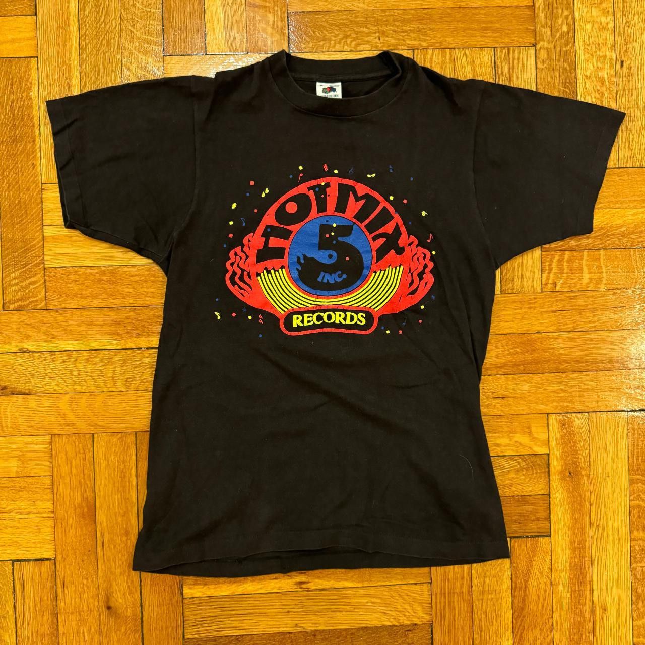 Fruit Of The Loom VINTAGE 80s Chicago House Music Hot Mix 5 Promo Shirt, sz M Size US M / EU 48-50 / 2 - 1 Thumbnail