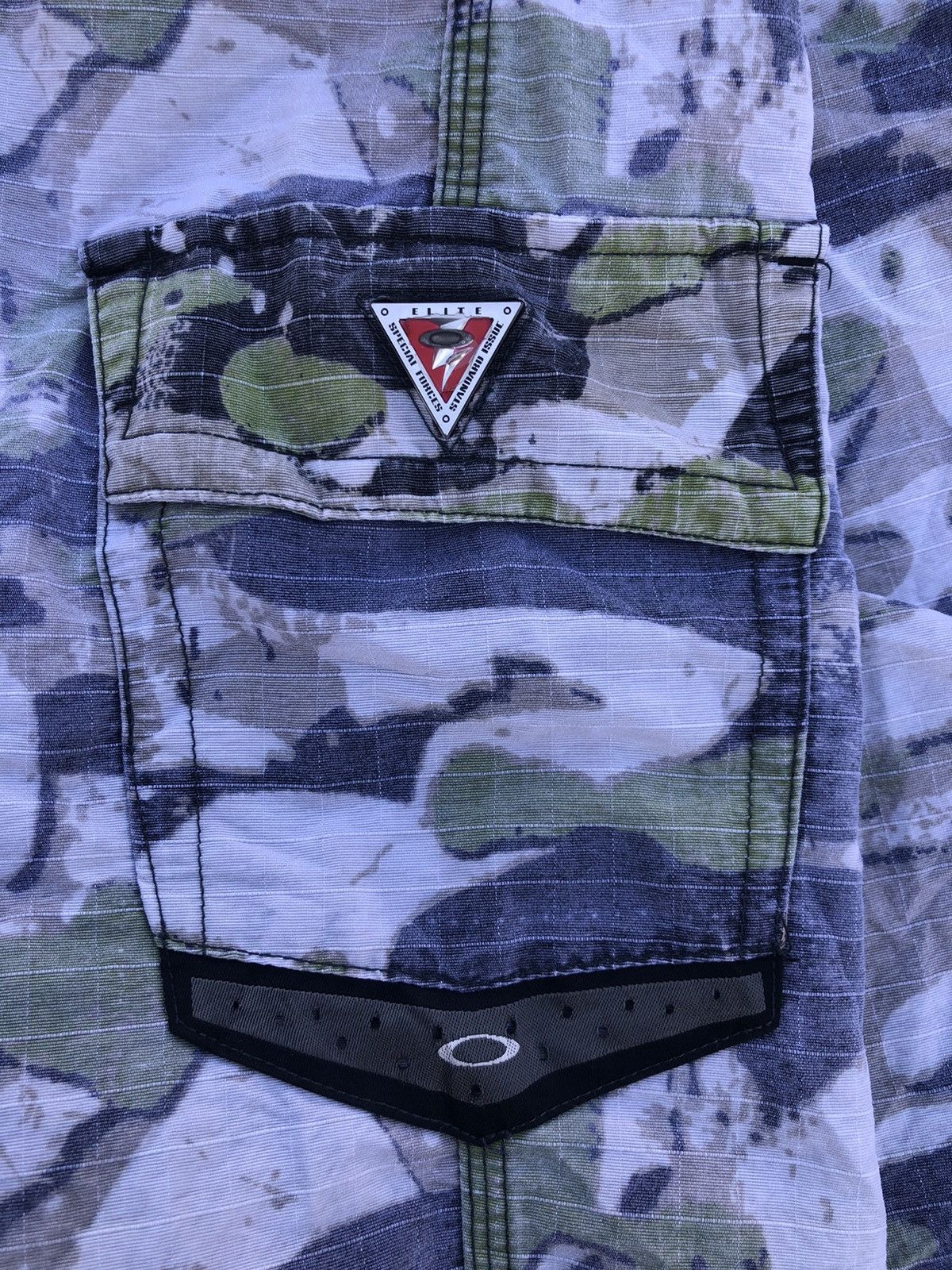 Oakley Rare‼️ Vintage Oakley Special Forces Camo Short Pants Size US 30 / EU 46 - 4 Thumbnail