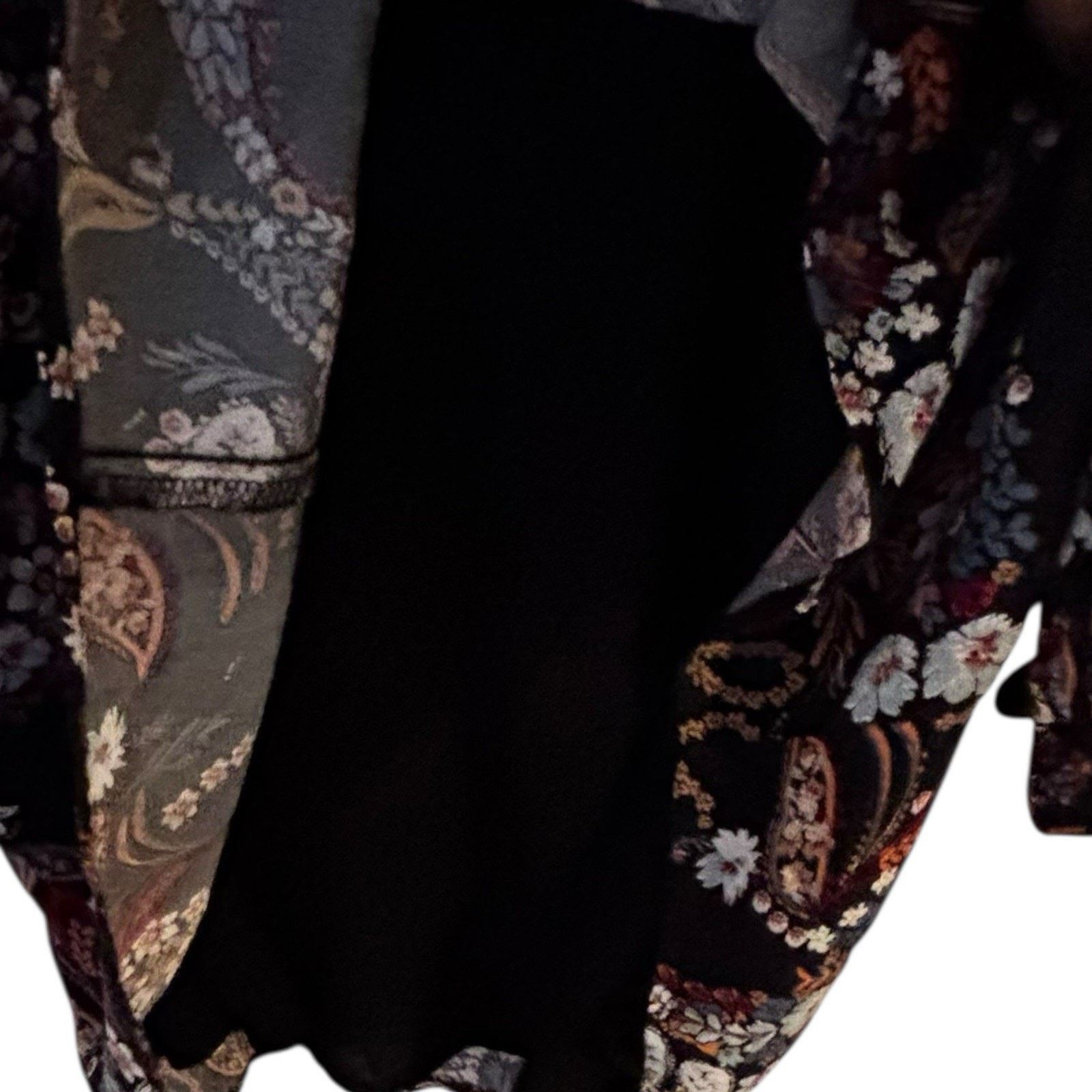 Other Wayf Deep Vee Mini Dress Floral Long Balloon Sleeve Lined XS Size XS / US 0-2 / IT 36-38 - 4 Thumbnail