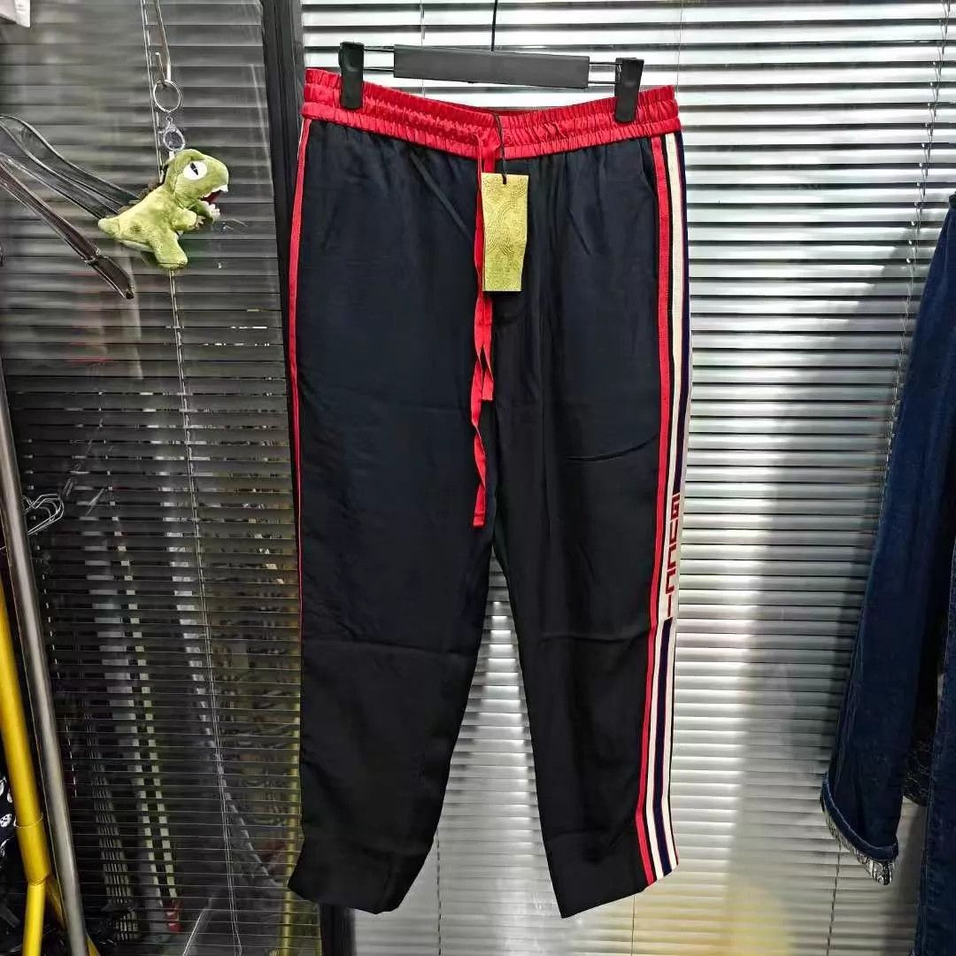 Gucci Gucci Side Logo Silk Sweatpants New With Tags 44 Size US 28 / EU 44 - 1 Thumbnail