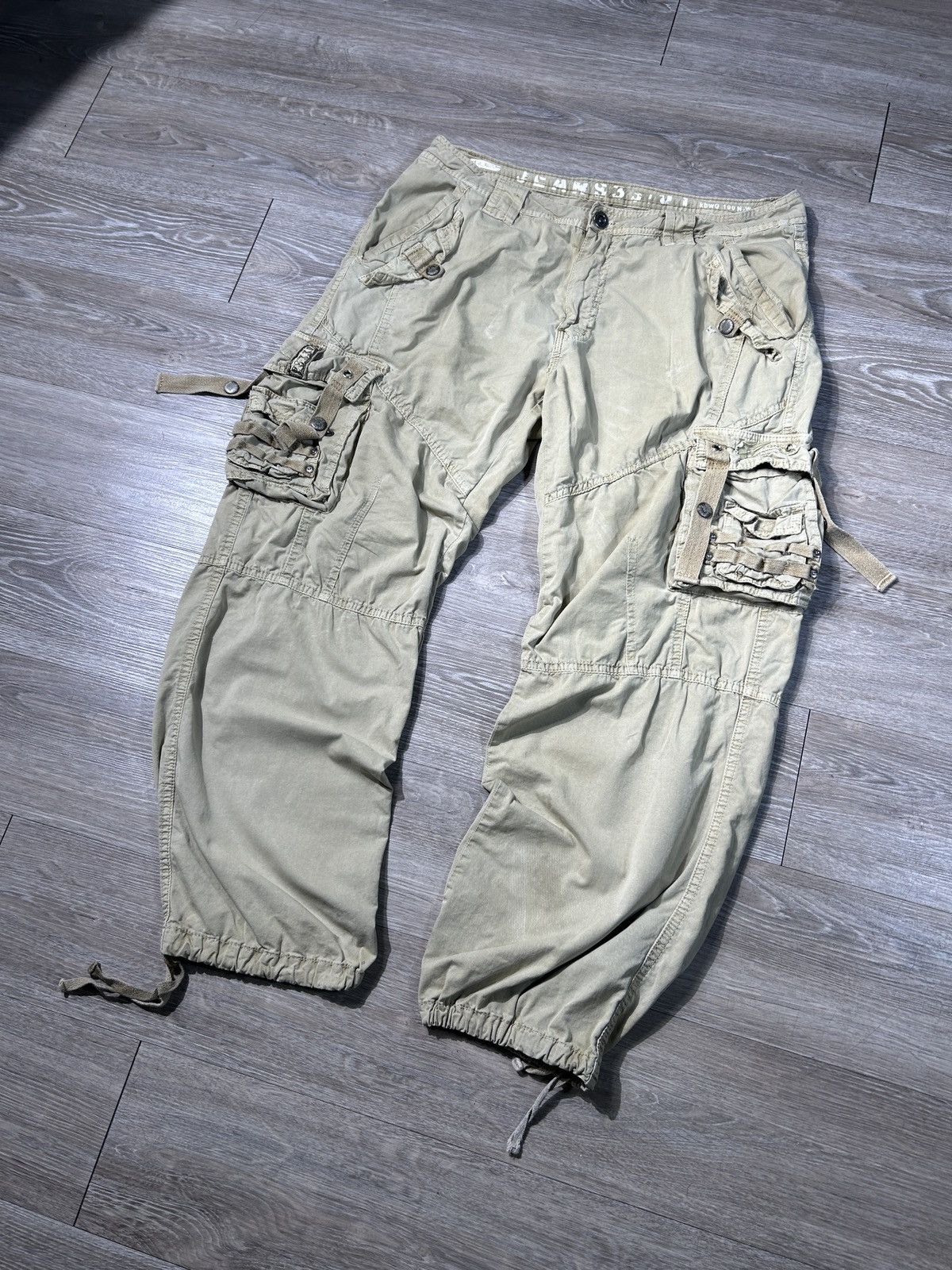 Vintage Vintage Multi-pocket Baggy Fit Stone Cargo Pants Size 36x32 Size US 36 / EU 52 - 2 Thumbnail