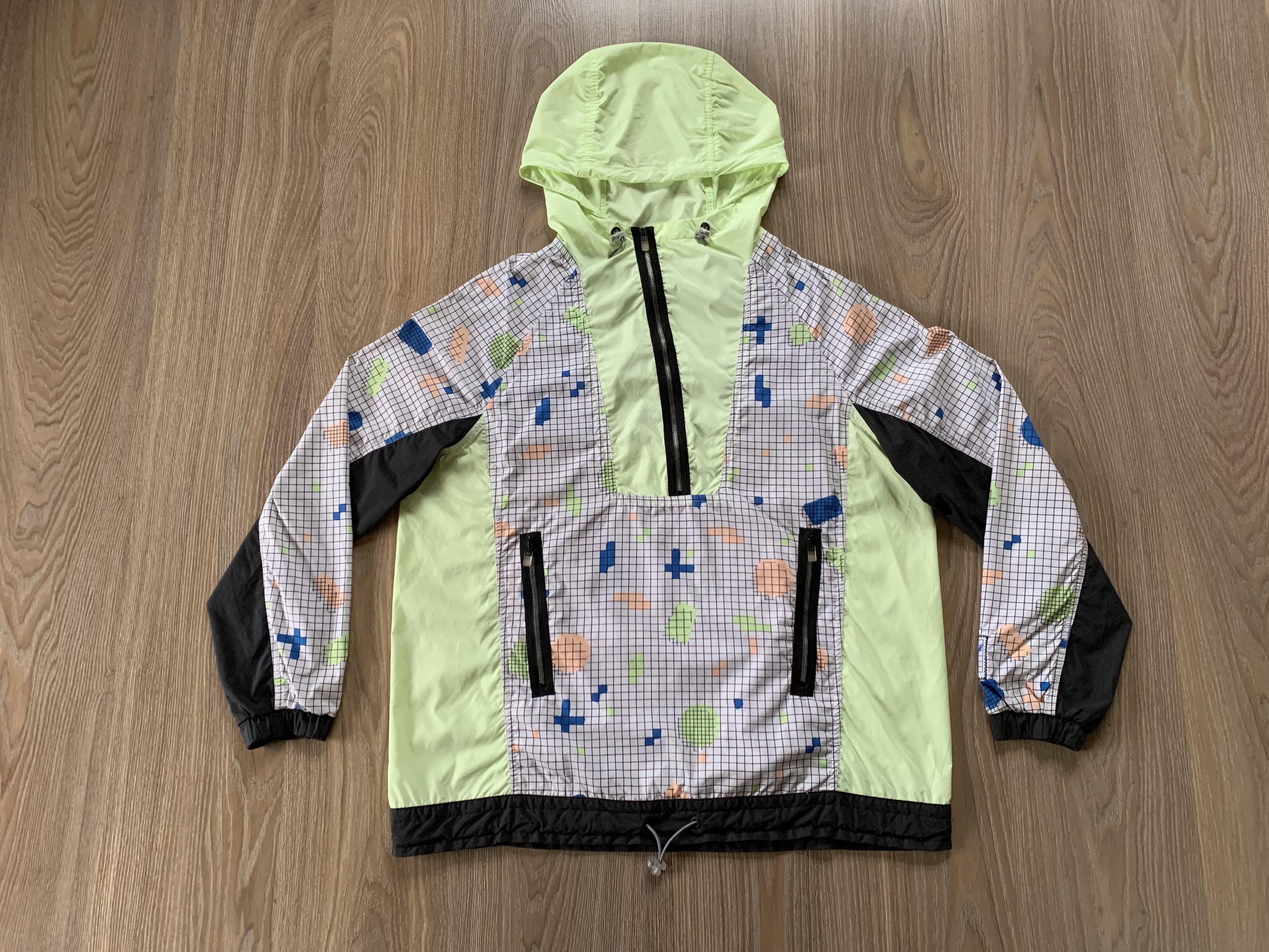Nike Rare Nike Windbreaker Tetris Printed Hood Jacket 2018 Size US S / EU 44-46 / 1 - 2 Thumbnail