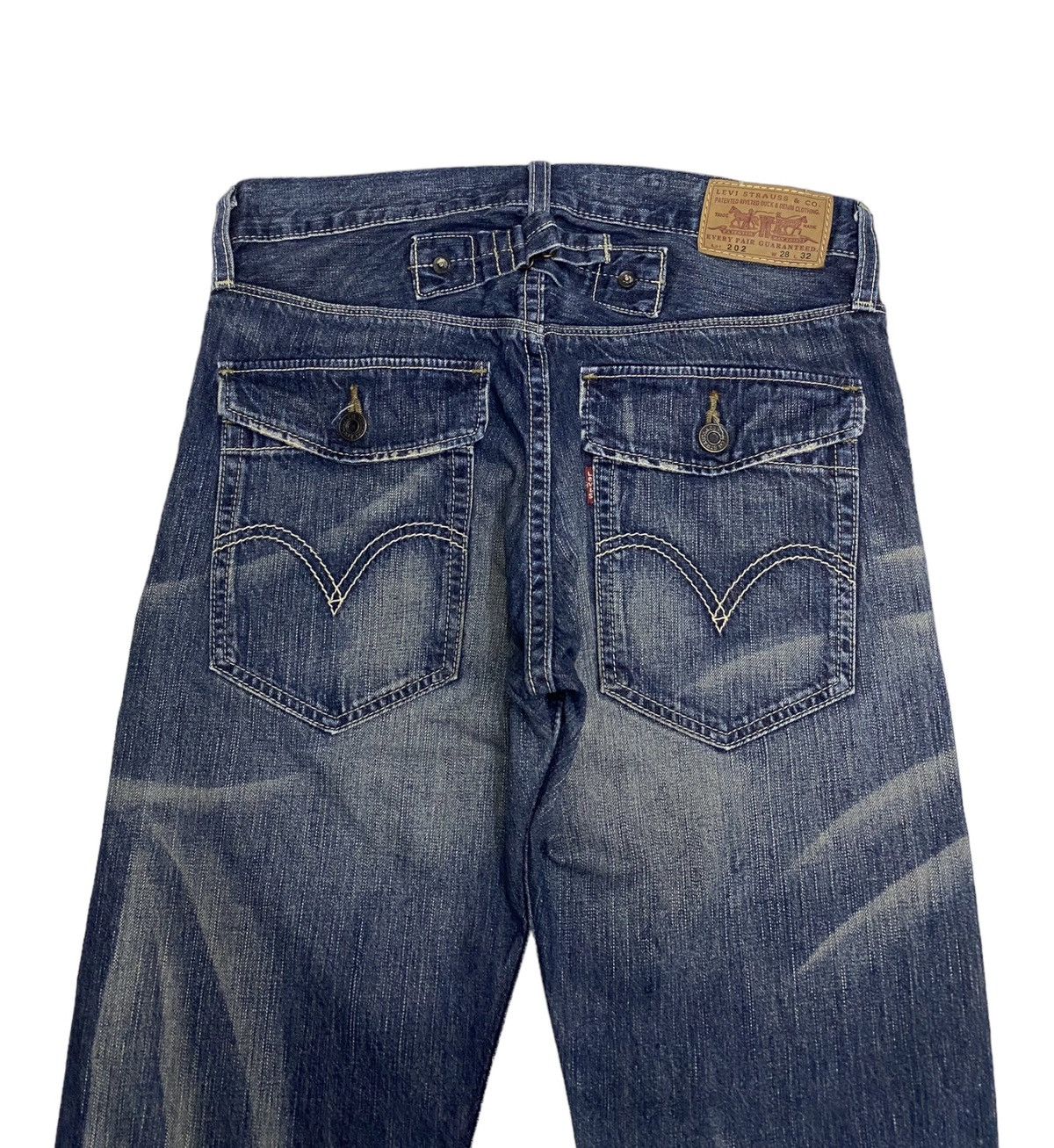 Levi's Vintage Clothing × Undercover VTG LEVIS 202🔥BUCKLE BACK DISTRESSED DENIM UNDERCOVER STYLE Size US 29 - 7 Thumbnail