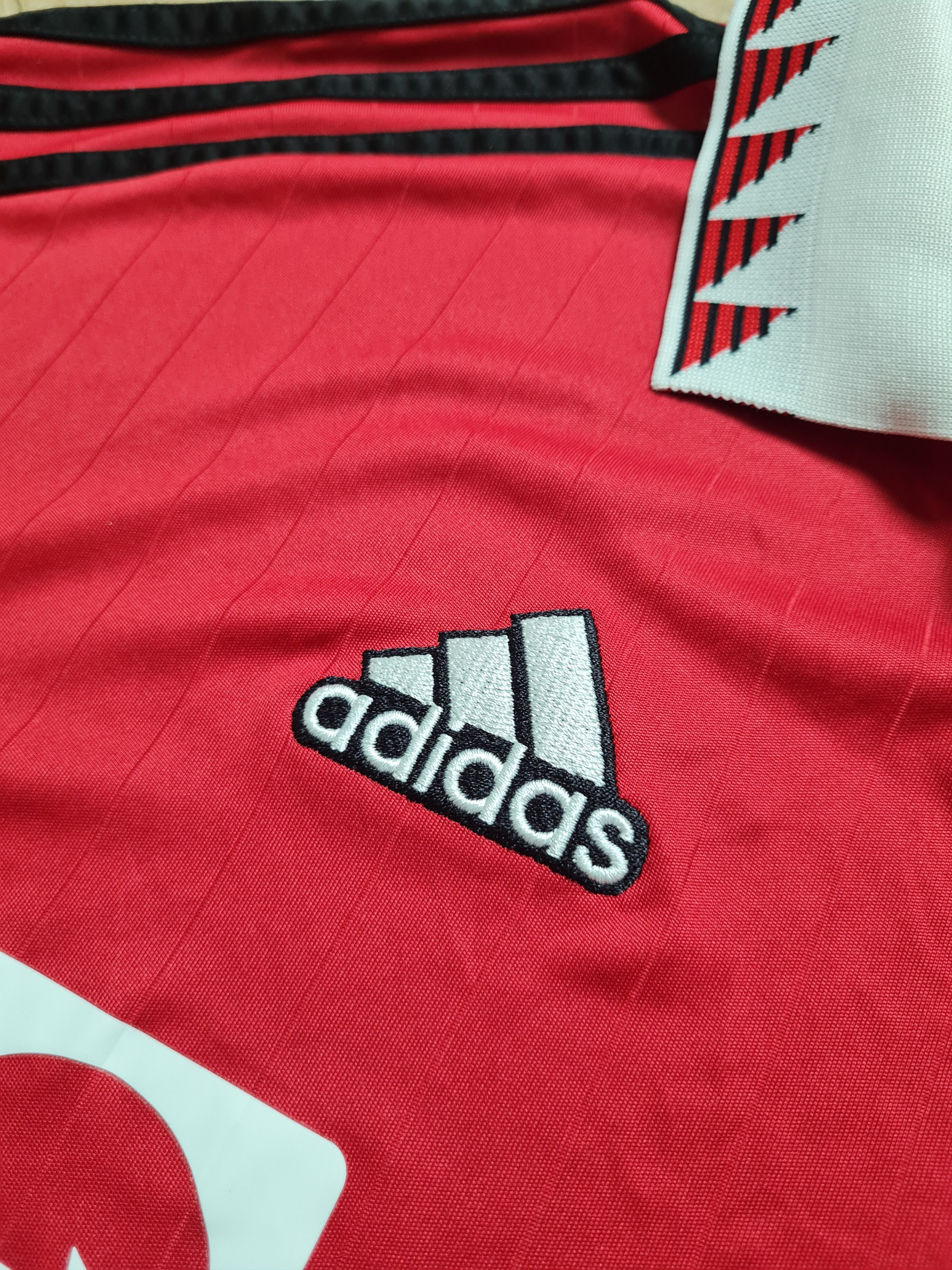 Adidas Adidas Manchester United 22/23 Home Jersey Soccer H64049 Size US S / EU 44-46 / 1 - 18 Thumbnail