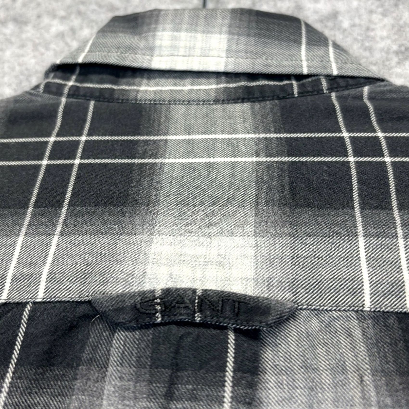 Gant VINTAGE GANT Maine Twill Shirt Mens Medium Black Grey White Check Long Sleeve Button-Down Casual Fit Size US M / EU 48-50 / 2 - 5 Thumbnail