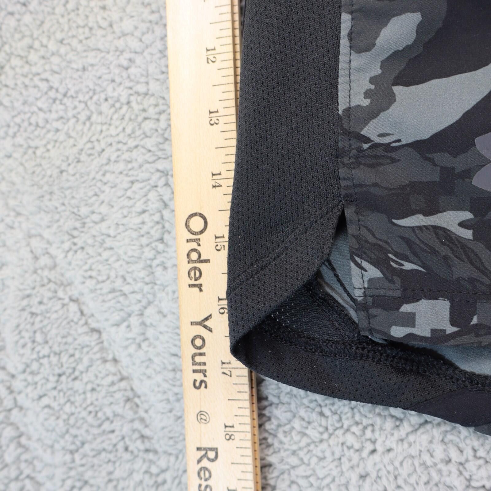 Under Armour Under Armour Men XL Launch Run 7" Inseam Unlined Shorts Camo Size US 36 / EU 52 - 3 Thumbnail