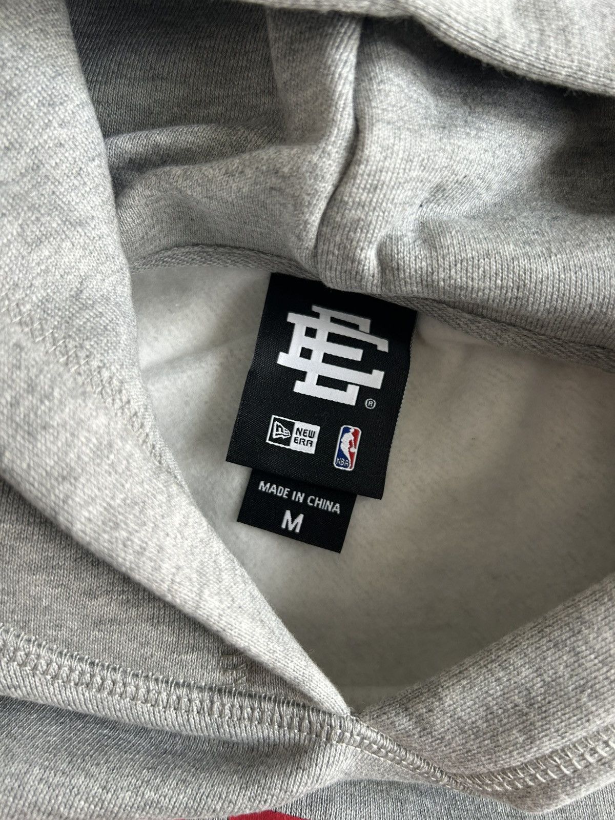 Eric Emanuel Eric Emanuel EE NBA Hoodie Chicago Bulls Size US M / EU 48-50 / 2 - 6 Thumbnail