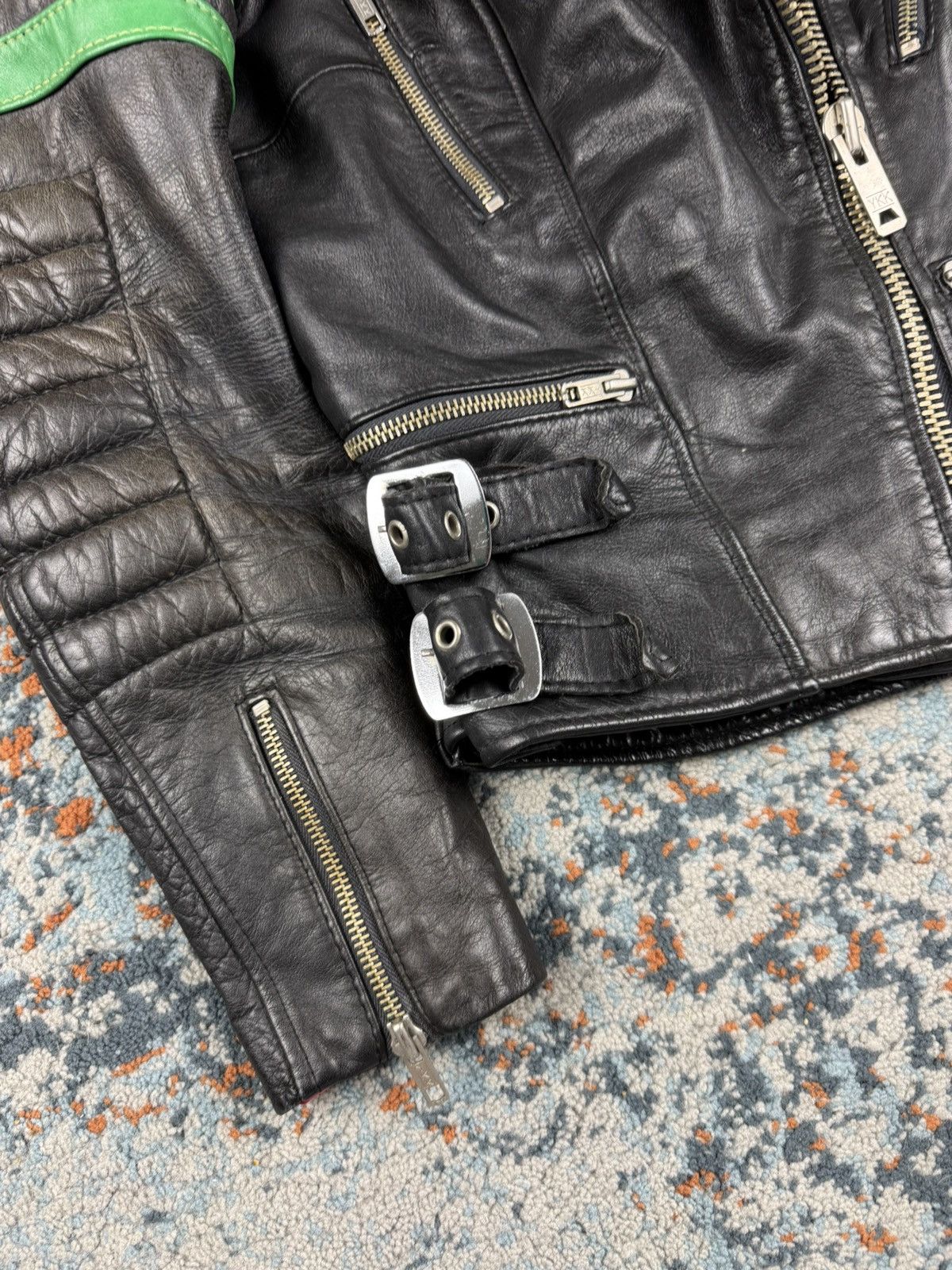 Vintage Vintage 90s Real Leather Racing ramones biker jacket cropped Size S / US 4 / IT 40 - 9 Thumbnail