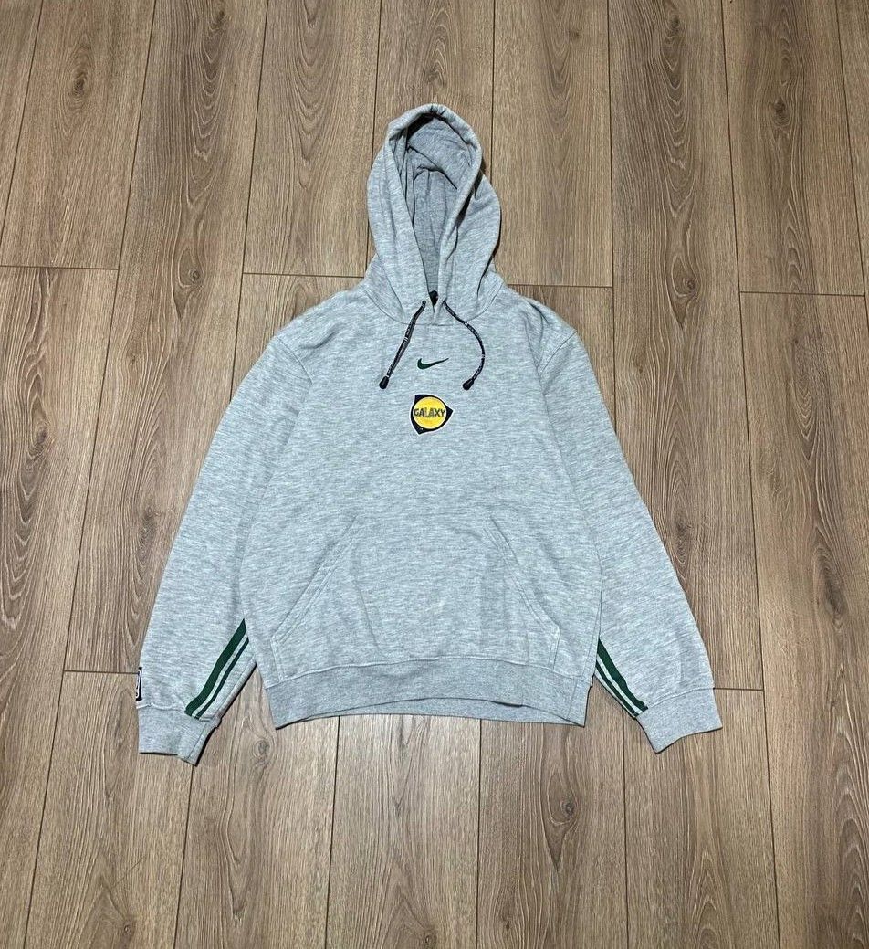 Nike VINTAGE NIKE Galaxy LA Hoodie | Grailed