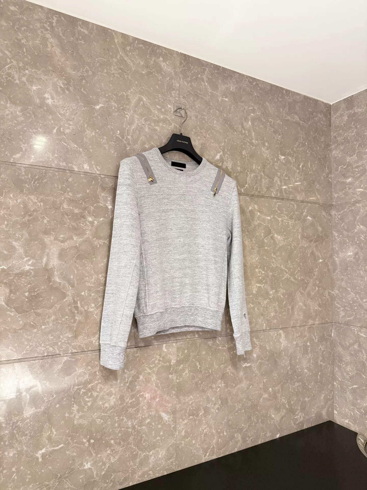 Alexander McQueen Alexander McQueen Gray Knitted Sweater Size XS / US 0-2 / IT 36-38 - 1 Thumbnail