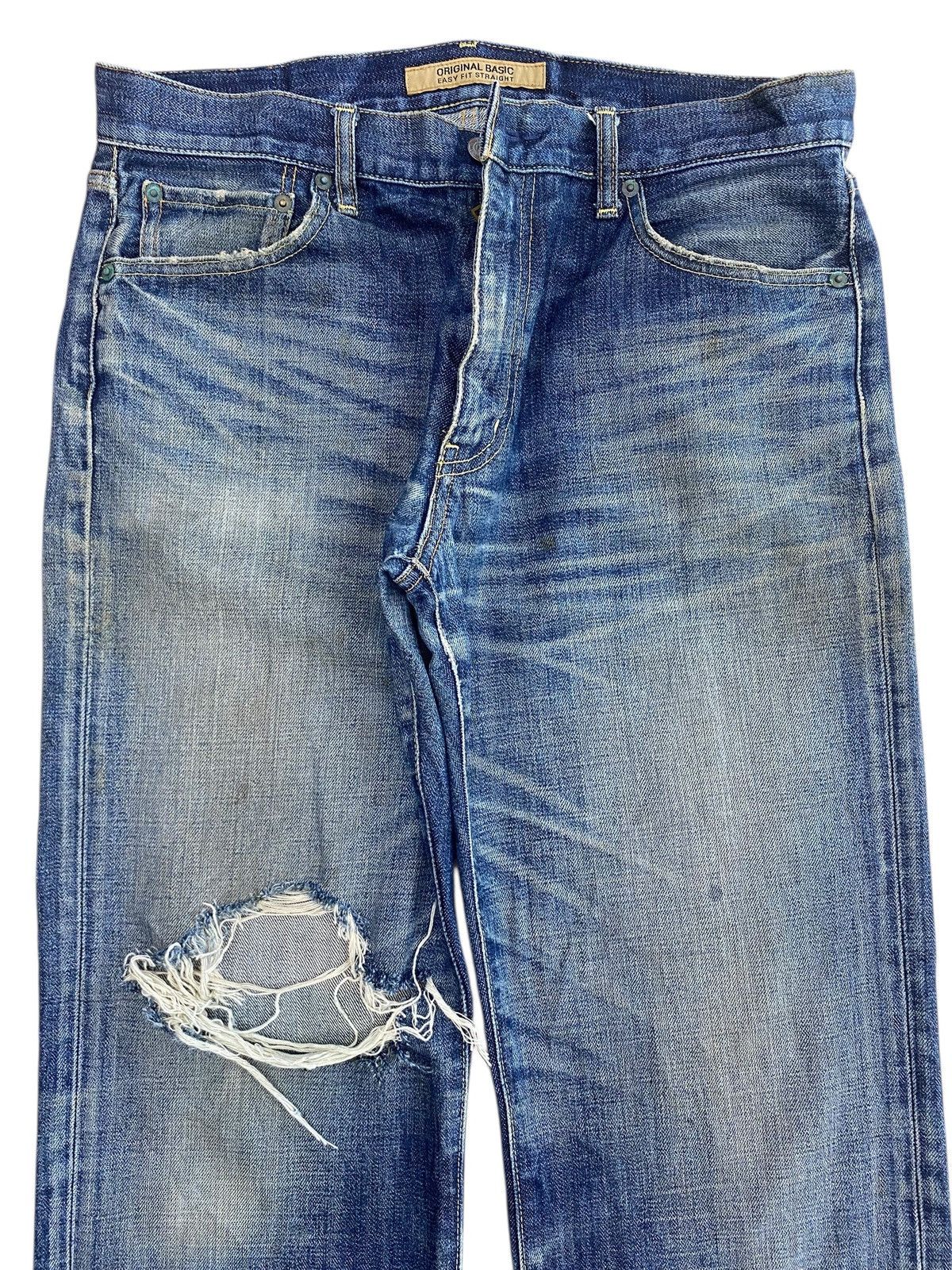 Uniqlo Uniqlo Whiskers Faded Wash Style Loose Jeans Size US 32 / EU 48 - 2 Thumbnail