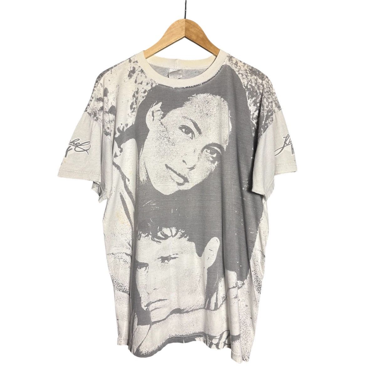 Band Tees × Sony × Vintage Vintage 1993 Kuschel Rock All Overprinted Sony Music T-Shirt Size US XL / EU 56 / 4 - 1 Thumbnail