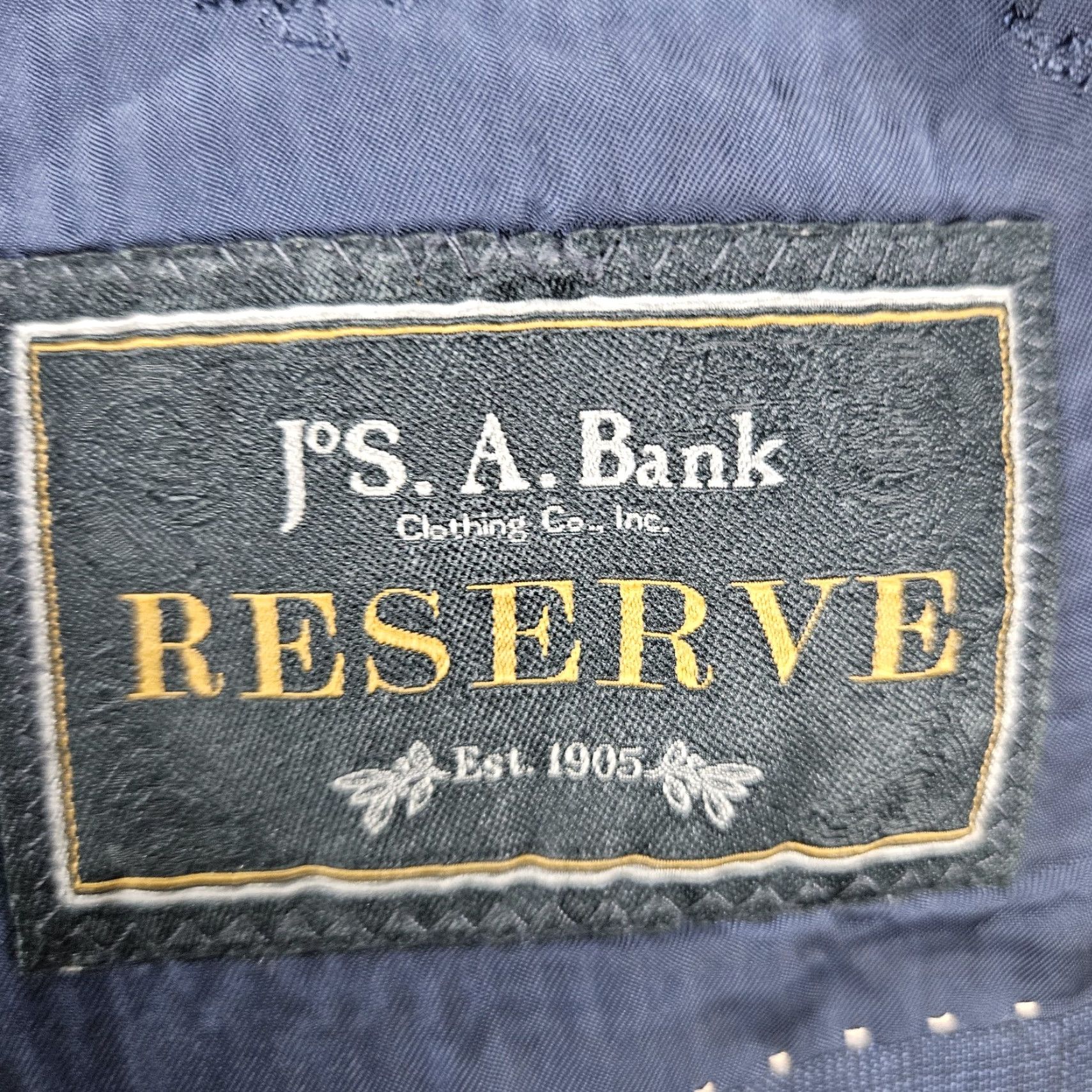 Jos. A. Bank Jos A Bank Reserve Navy 100% Wool Savile Tailored Fit Peak Blazer Sport Coat 41R Size 42R - 3 Thumbnail