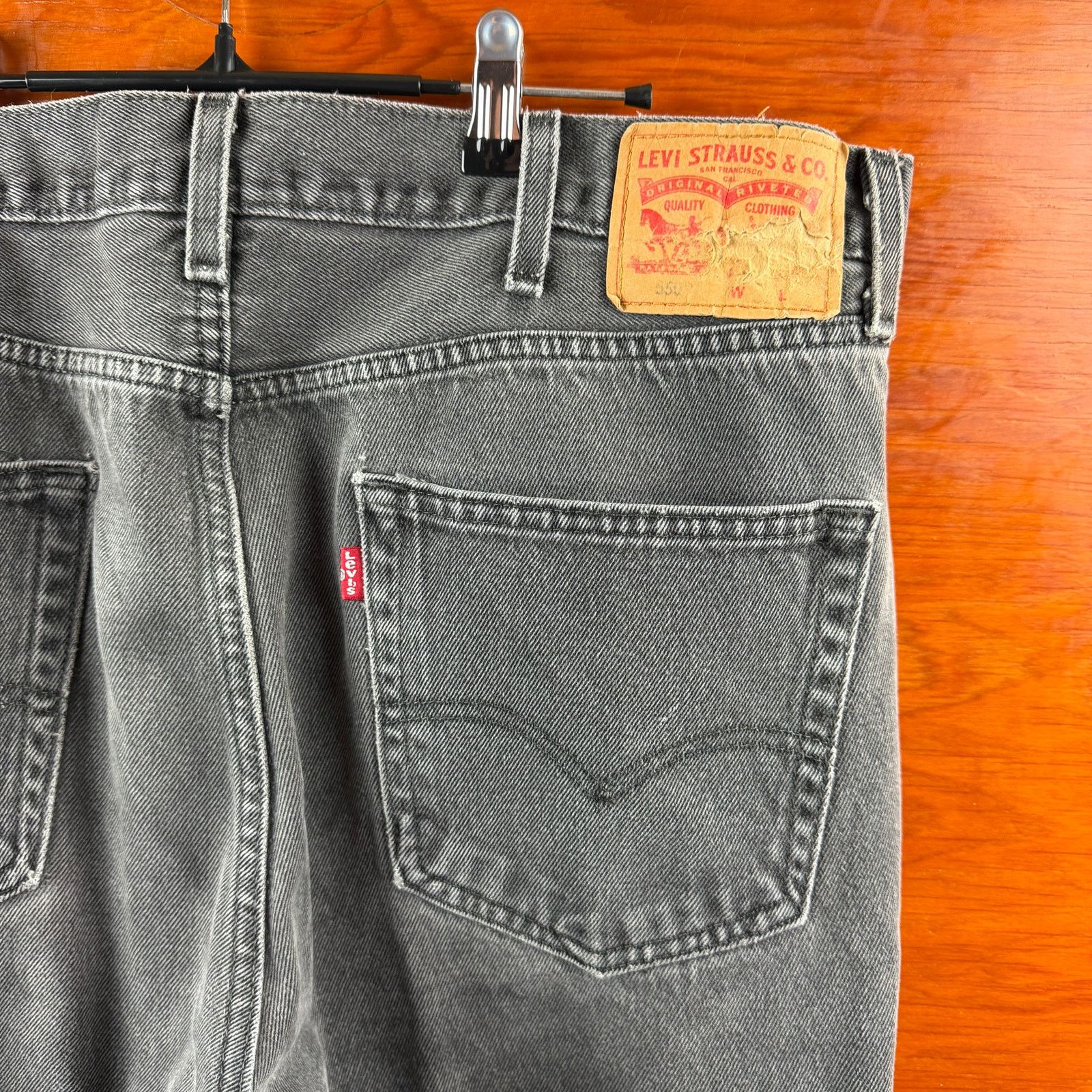 Levi's Levi's 550 Black Denim Jeans 38x28 Size US 38 / EU 54 - 6 Thumbnail