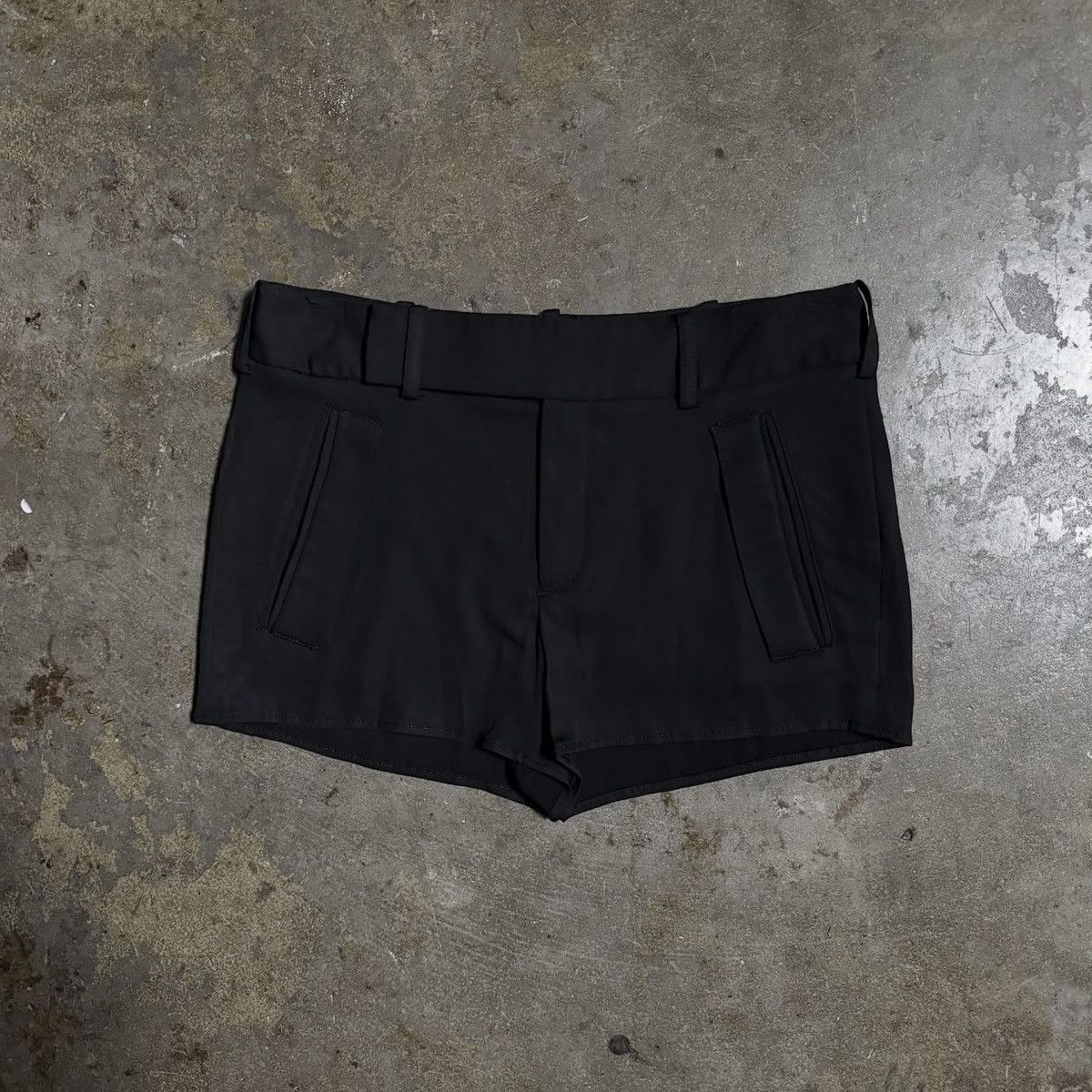 Helmut Lang HELMUT LANG SHORTS - BLACK - 0 Size 25" / US 0 / IT 36 - 1 Thumbnail