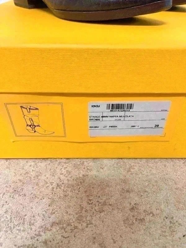 Fendi Botas Fendi Piel Nappa estilo Size US 8 / IT 38 - 10 Thumbnail