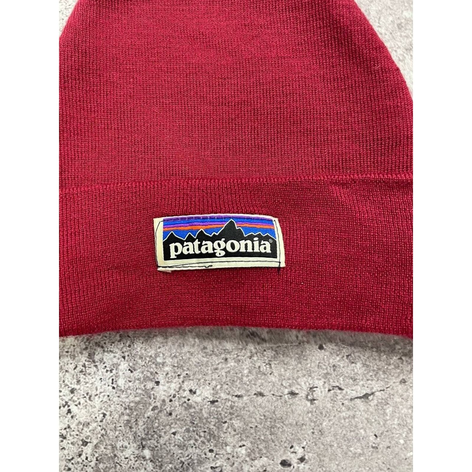 Patagonia × Vintage Vintage Patagonia Red Knit Beanie Hat Size ONE SIZE - 5 Thumbnail