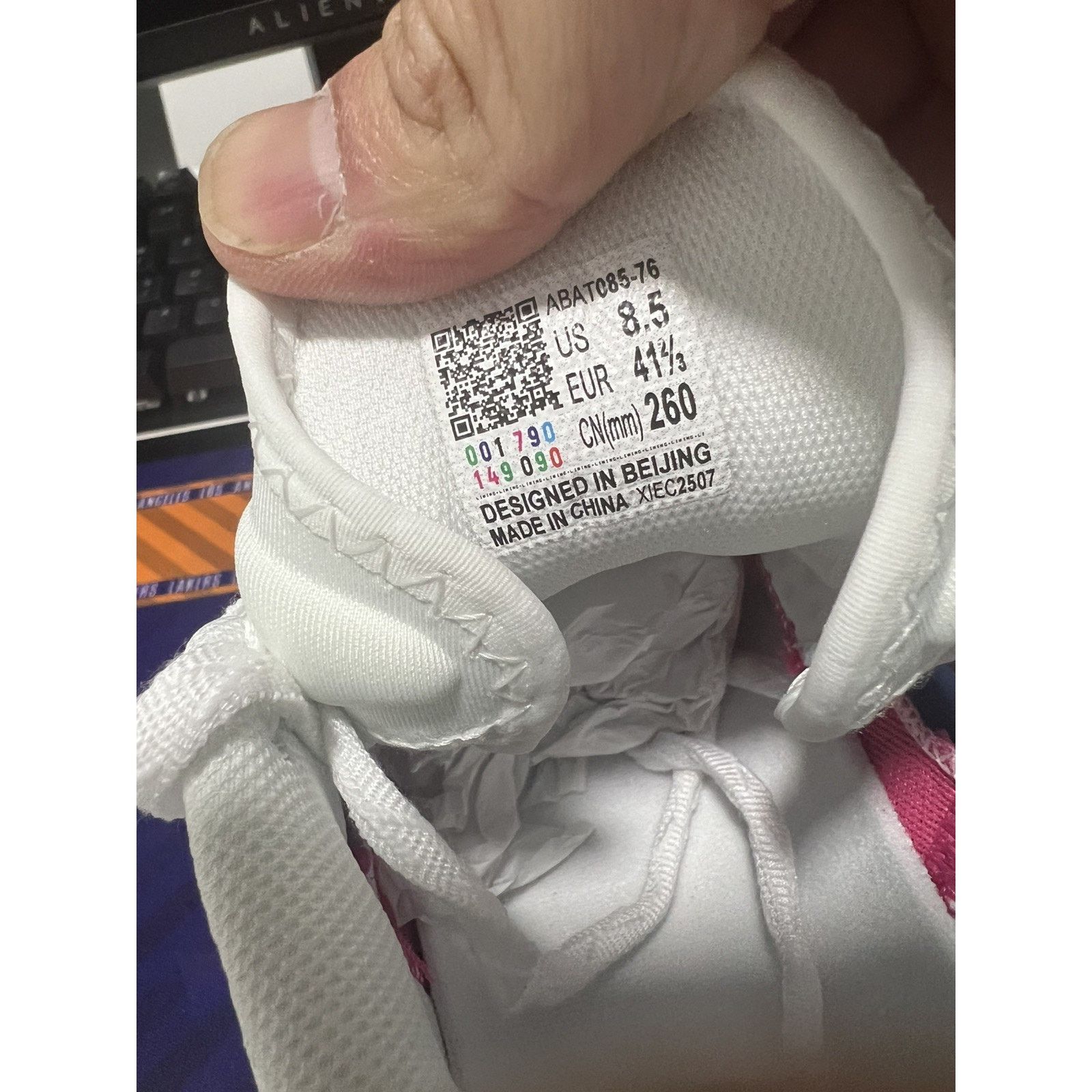 Li-Ning LI-NING Speed 10 Premium White Pink Blue Basketball Shoes Size US 8.5 / EU 41-42 - 8 Thumbnail