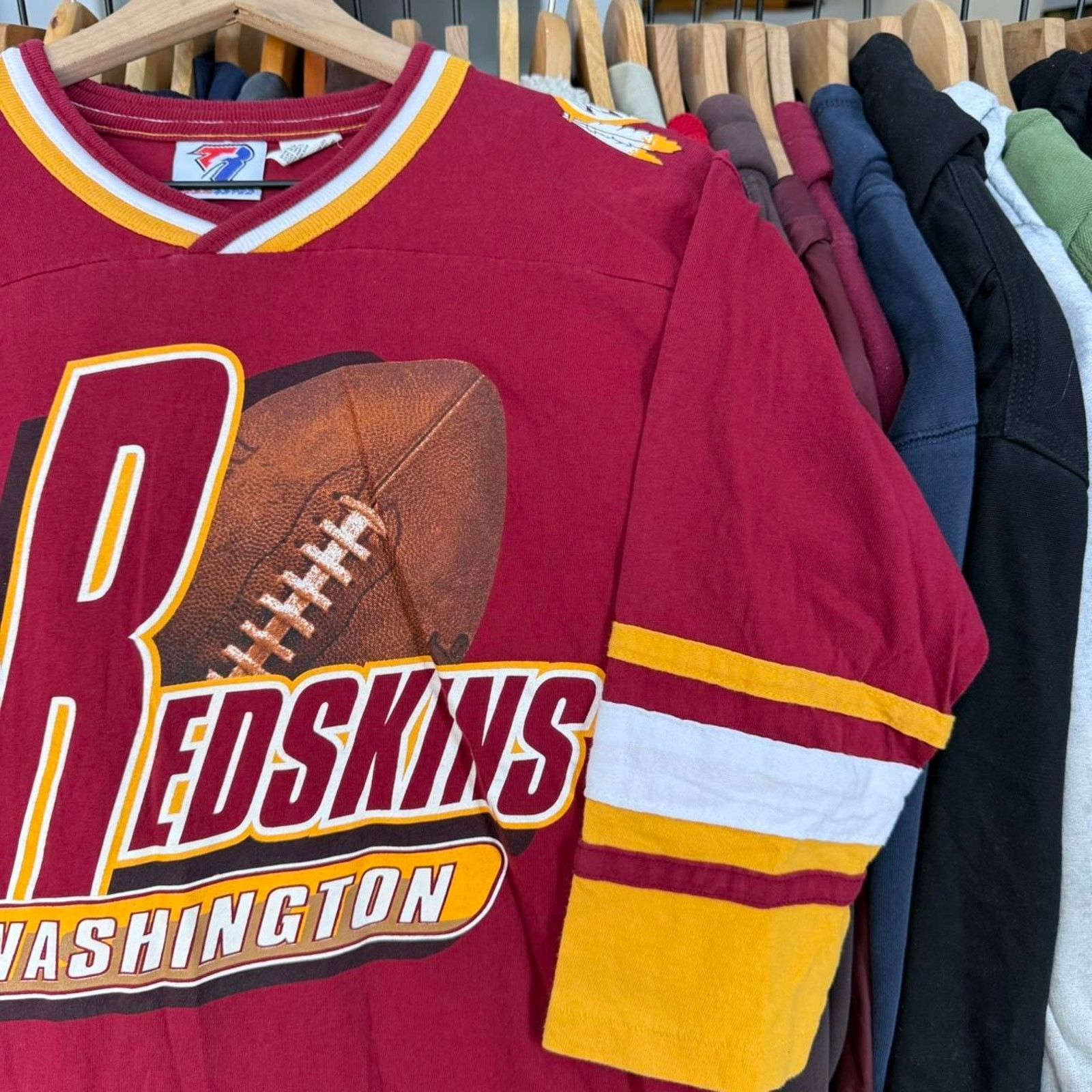 Other Vintage 90s Washington Football Team 3/4 Sleeve T-Shirt Boys Size US S / EU 44-46 / 1 - 3 Thumbnail