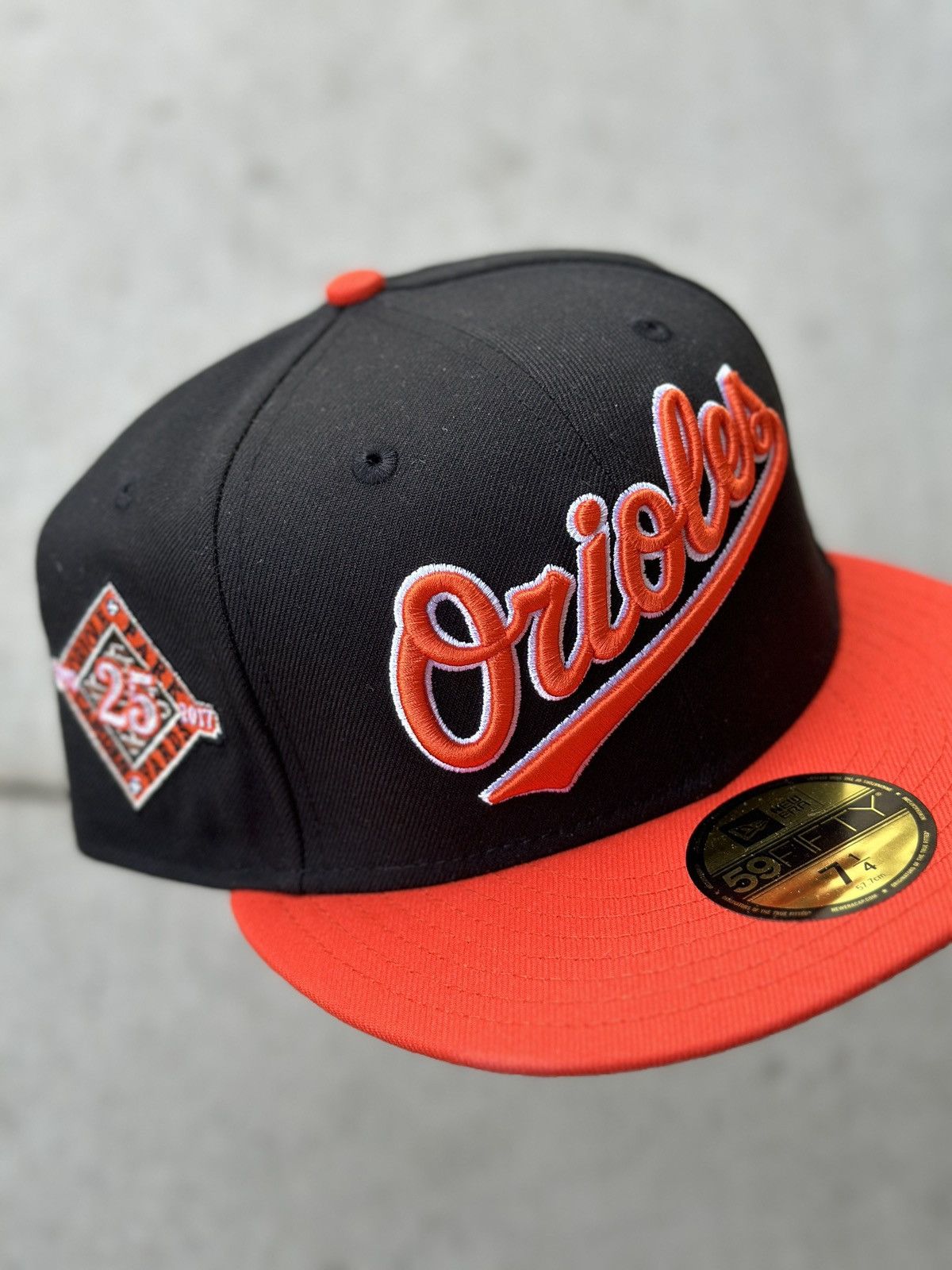 Hat Club × MLB × New Era Baltimore Orioles Jersey Script Two Tone Fitted Hat 7 1/4 Size ONE SIZE - 1 Thumbnail