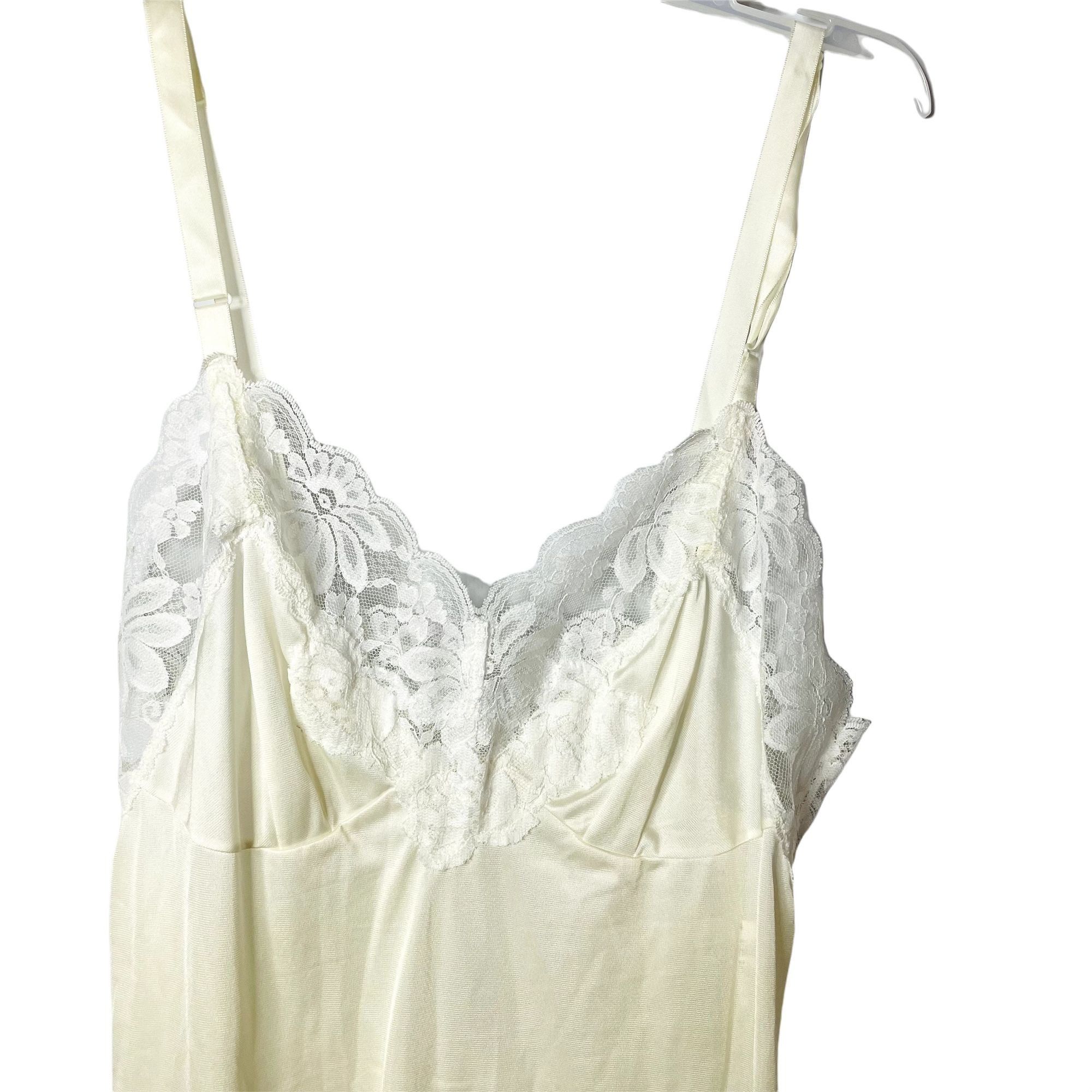 Other Womens Lorraine White Full Slip Underskirt Adjustable Straps Size ONE SIZE - 3 Thumbnail