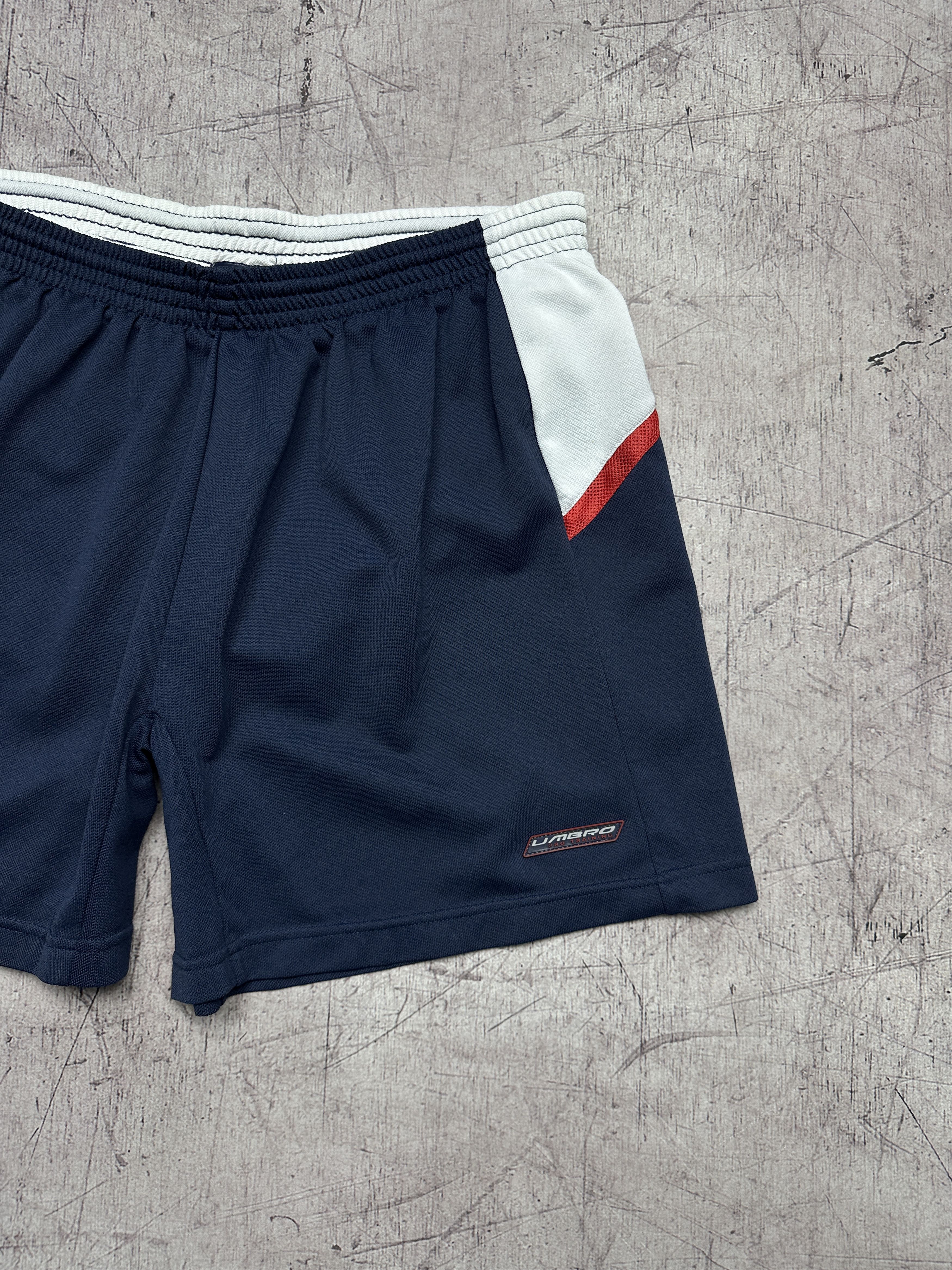 Umbro Umbro Vintage Mens Shorts Size US 34 / EU 50 - 2 Thumbnail