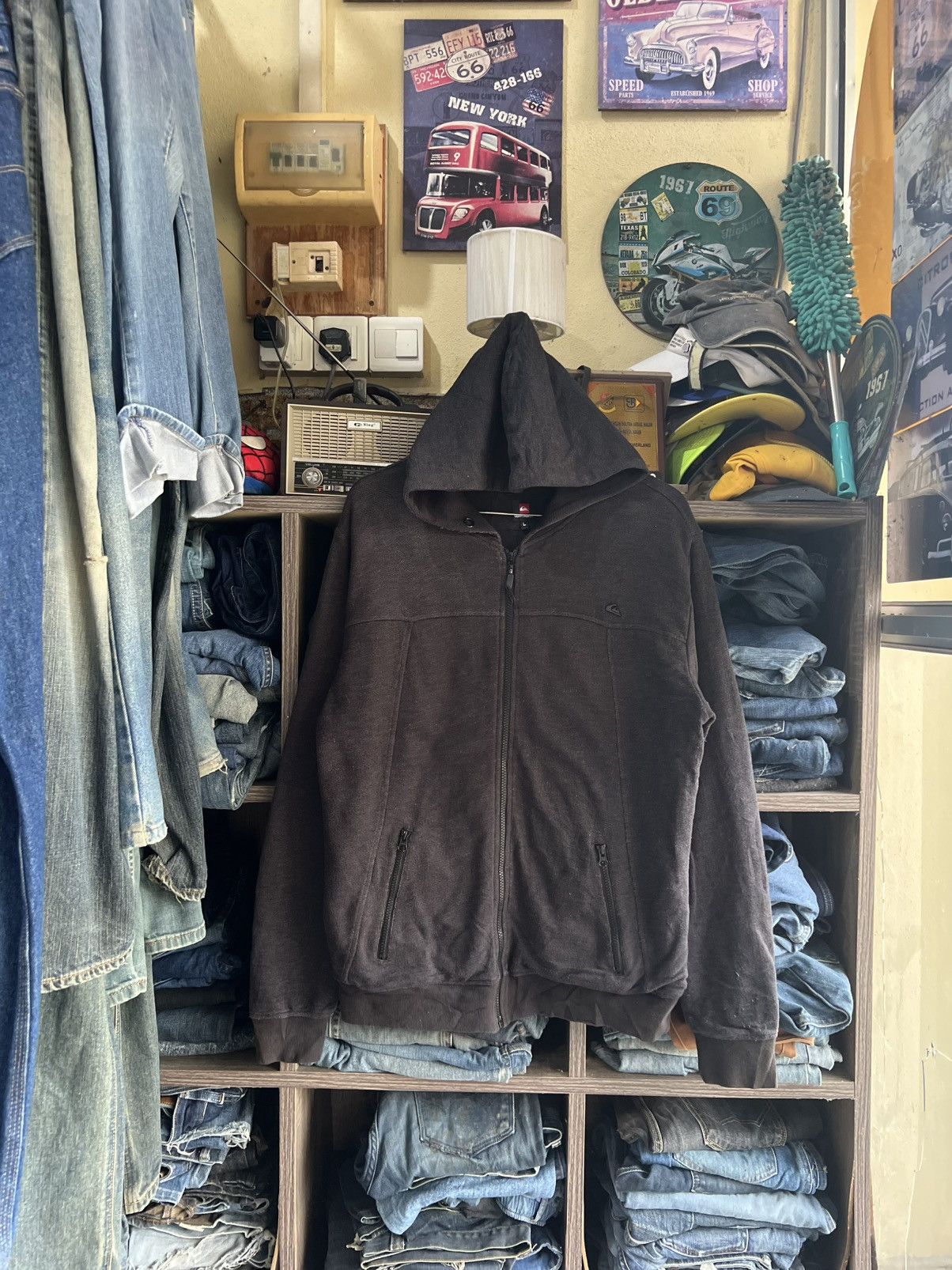 Quiksilver 🔥Quiksilver Small Logo Zipper Hoodie Size US M / EU 48-50 / 2 - 1 Thumbnail