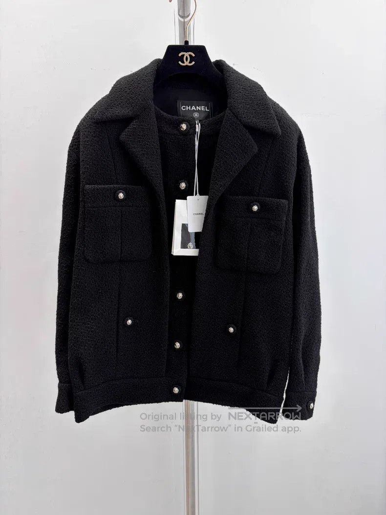 Chanel Chanel Black tweed lion buckle coat Size XS / US 0-2 / IT 36-38 - 1 Thumbnail