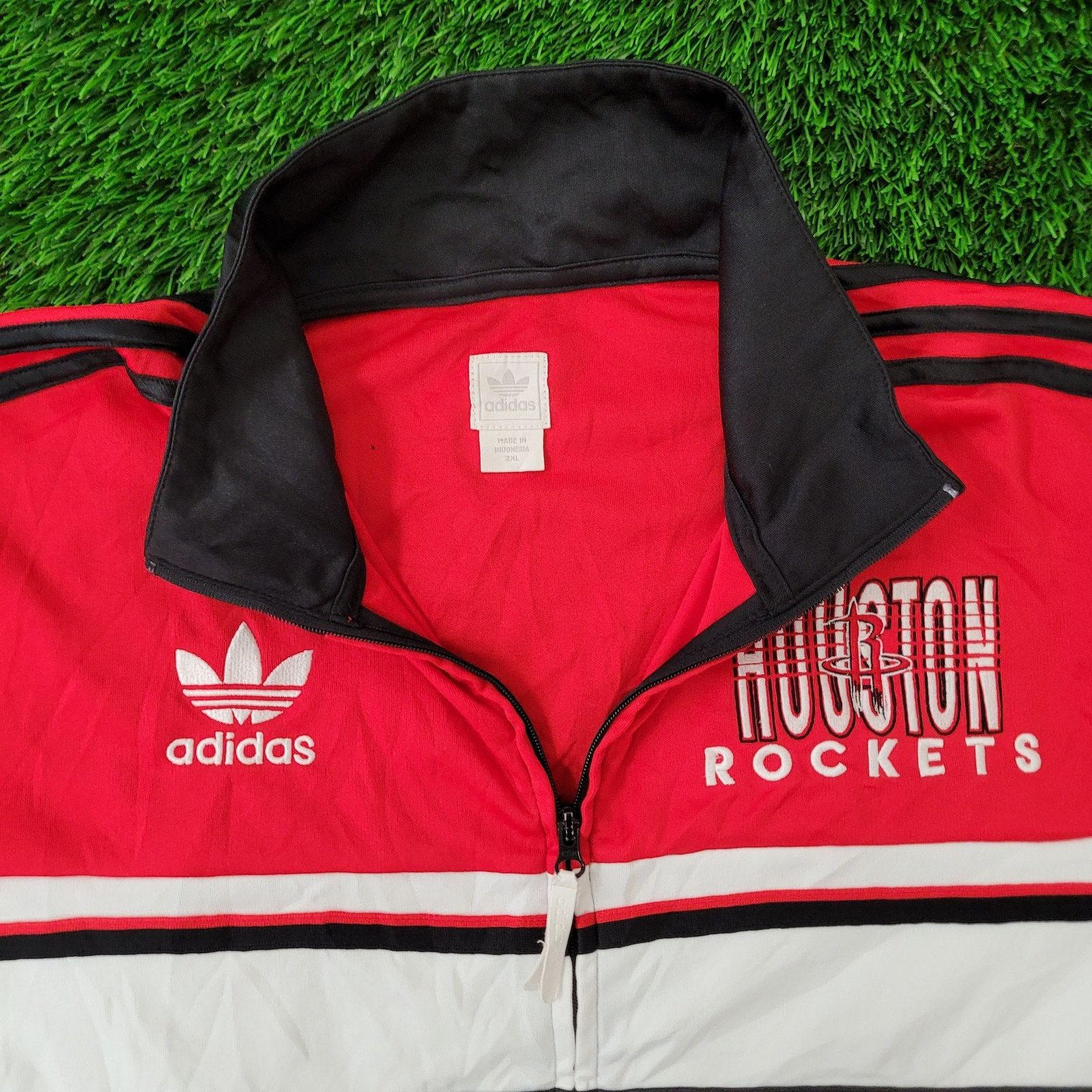 Adidas Vintage Y2K Houston-Rockets Jacket 2XL 27x30 Black Red Size US XXL / EU 58 / 5 - 19 Thumbnail