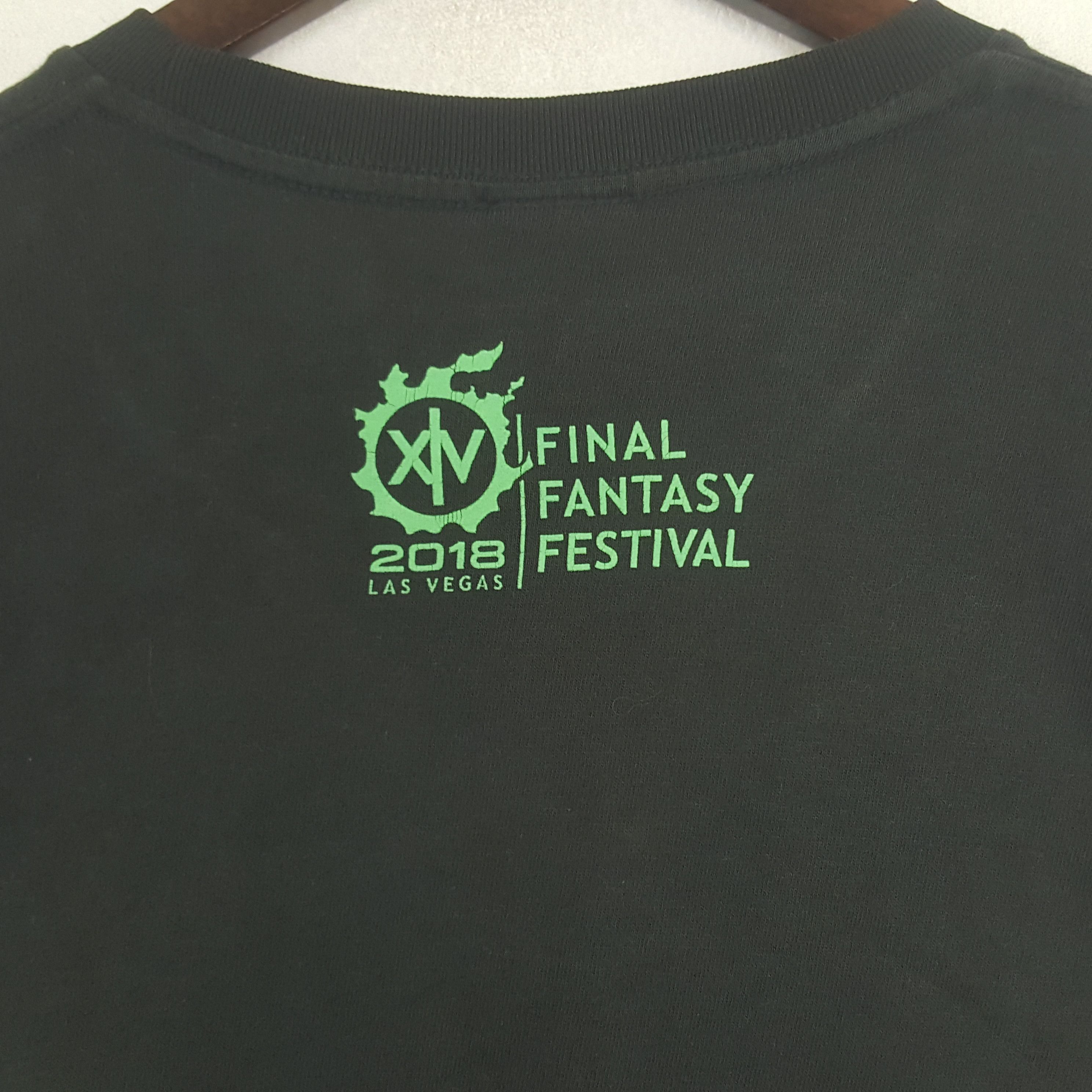 Vintage Vintage Final Fantasy Movie Tshirt Size US L / EU 52-54 / 3 - 4 Thumbnail