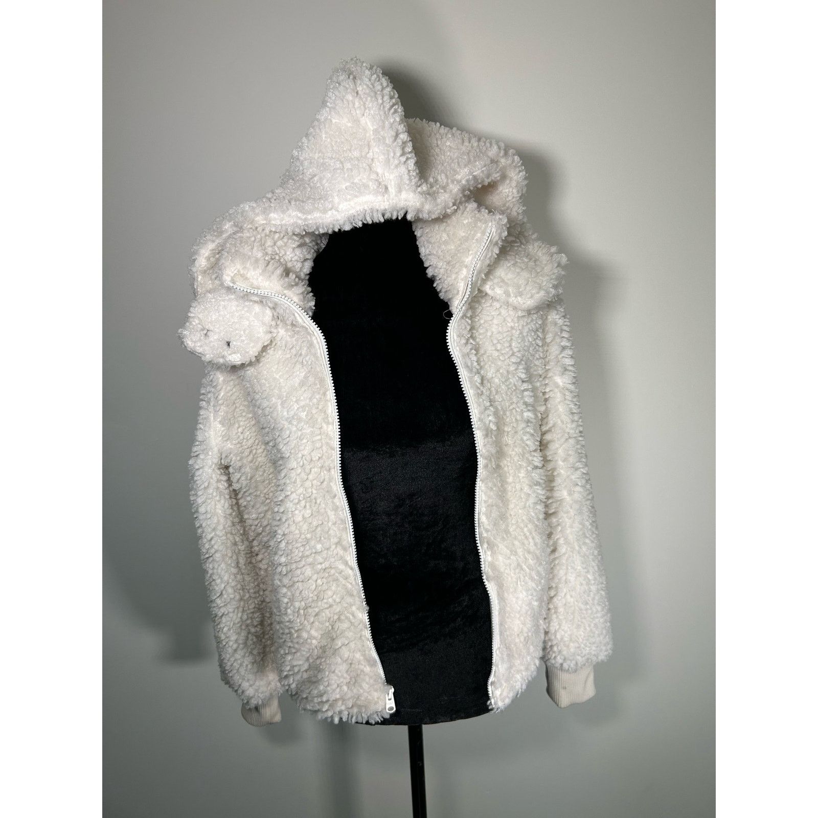 Abercrombie & Fitch Abercrombie & Fitch Sherpa Fleece Jacket Size XS Hooded Size XS / US 0-2 / IT 36-38 - 4 Thumbnail