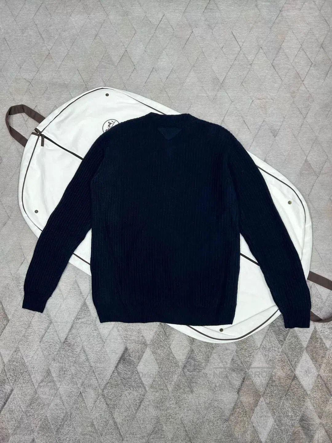 Prada Prada Ribbon Cashmere Sweater. Size US M / EU 48-50 / 2 - 4 Thumbnail
