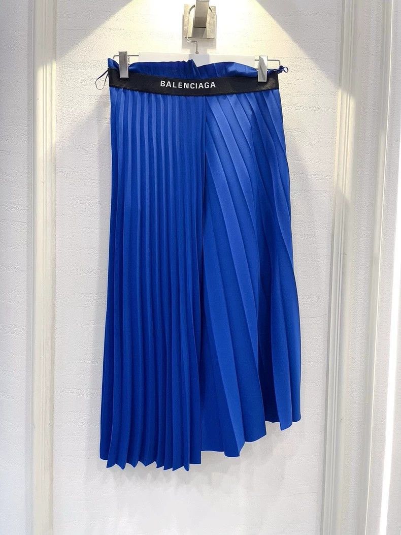 Balenciaga Balenciaga size 36 Skirt Size 35" - 1 Thumbnail