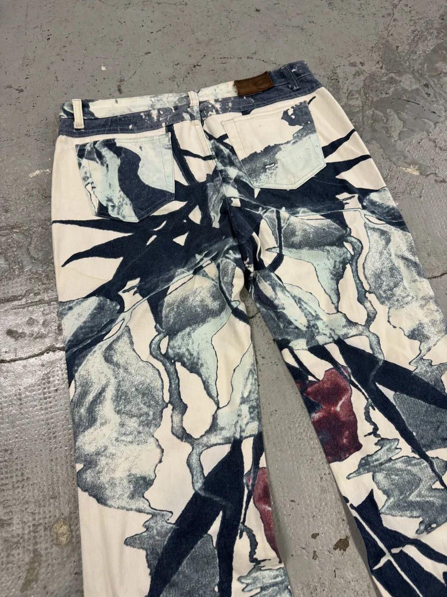 Just Cavalli 2000s Cavalli White Floral Spectrum Relaxed Straight Pants Size US 32 / EU 48 - 8 Thumbnail
