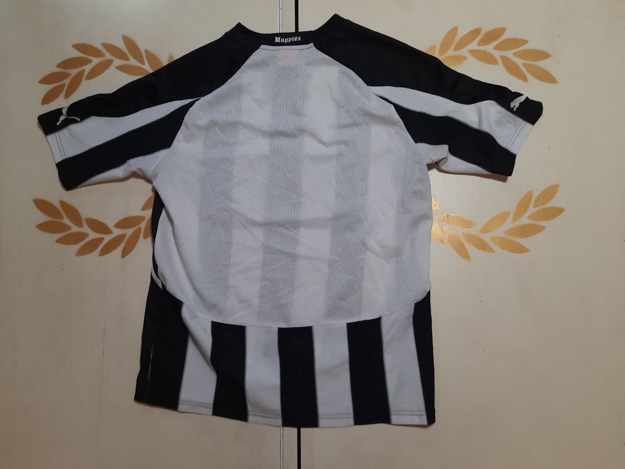 Puma Puma Newcastle United Home Jersey 2010-2011 Size US M / EU 48-50 / 2 - 10 Thumbnail