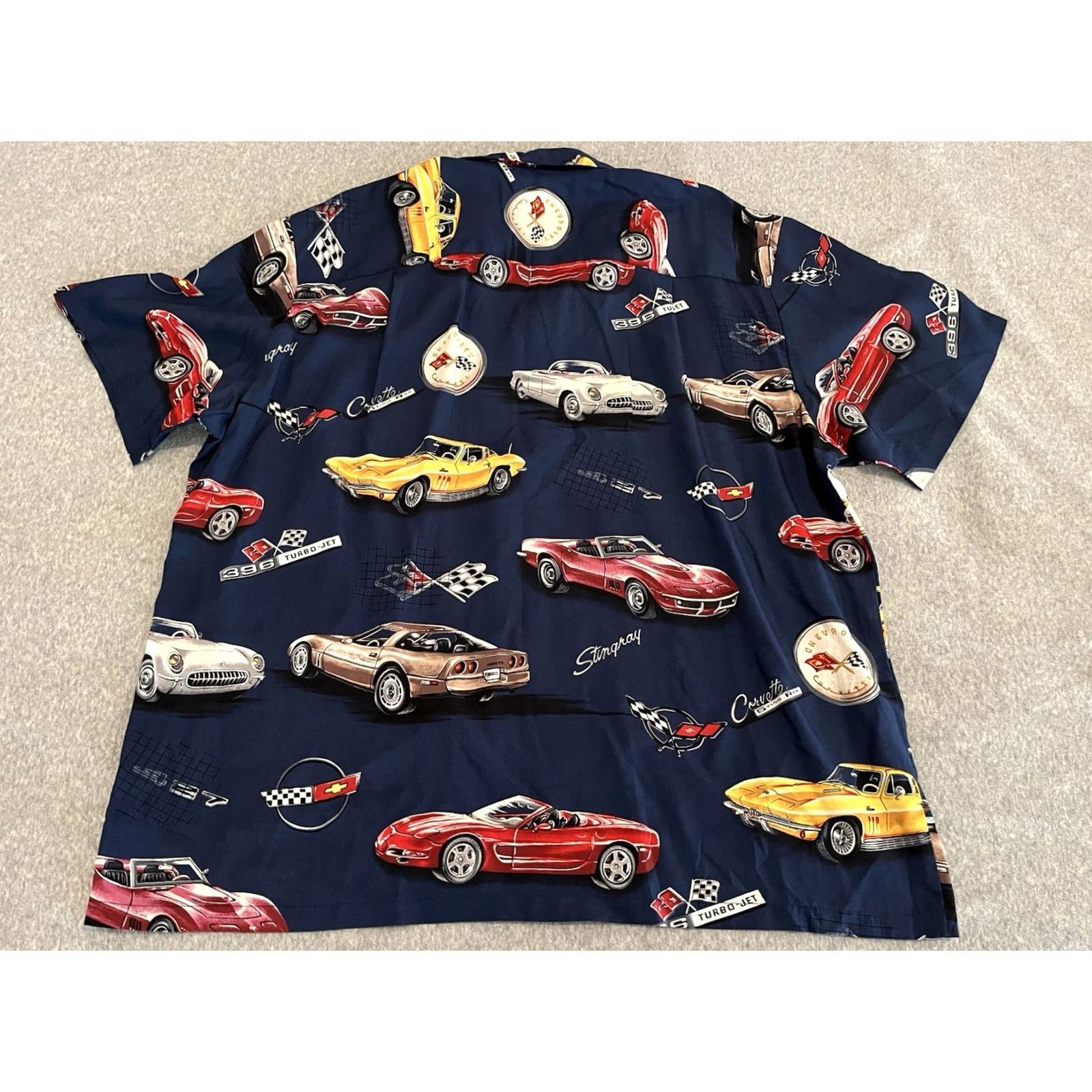 Paradise Found Paradise Found Button-Up Rayon Shirt Mens XL Blue 60s 70s 80s Cars Corvette Stingray GD by Paradise Found Size US XL / EU 56 / 4 - 5 Thumbnail