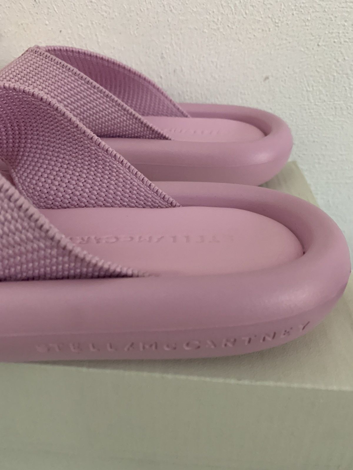 Stella McCartney Stella McCartney Air Slide Flip Flop Size US 9 / IT 39 - 5 Thumbnail