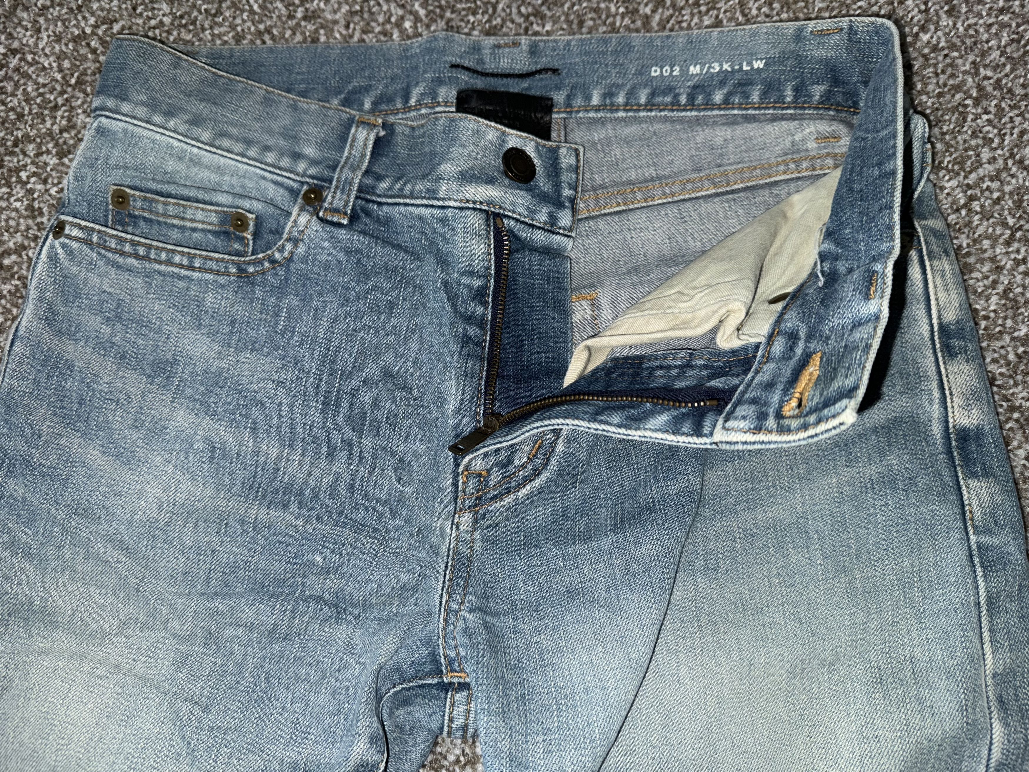 Saint Laurent Paris skinny fit distressed knee effect Size US 28 / EU 44 - 4 Thumbnail