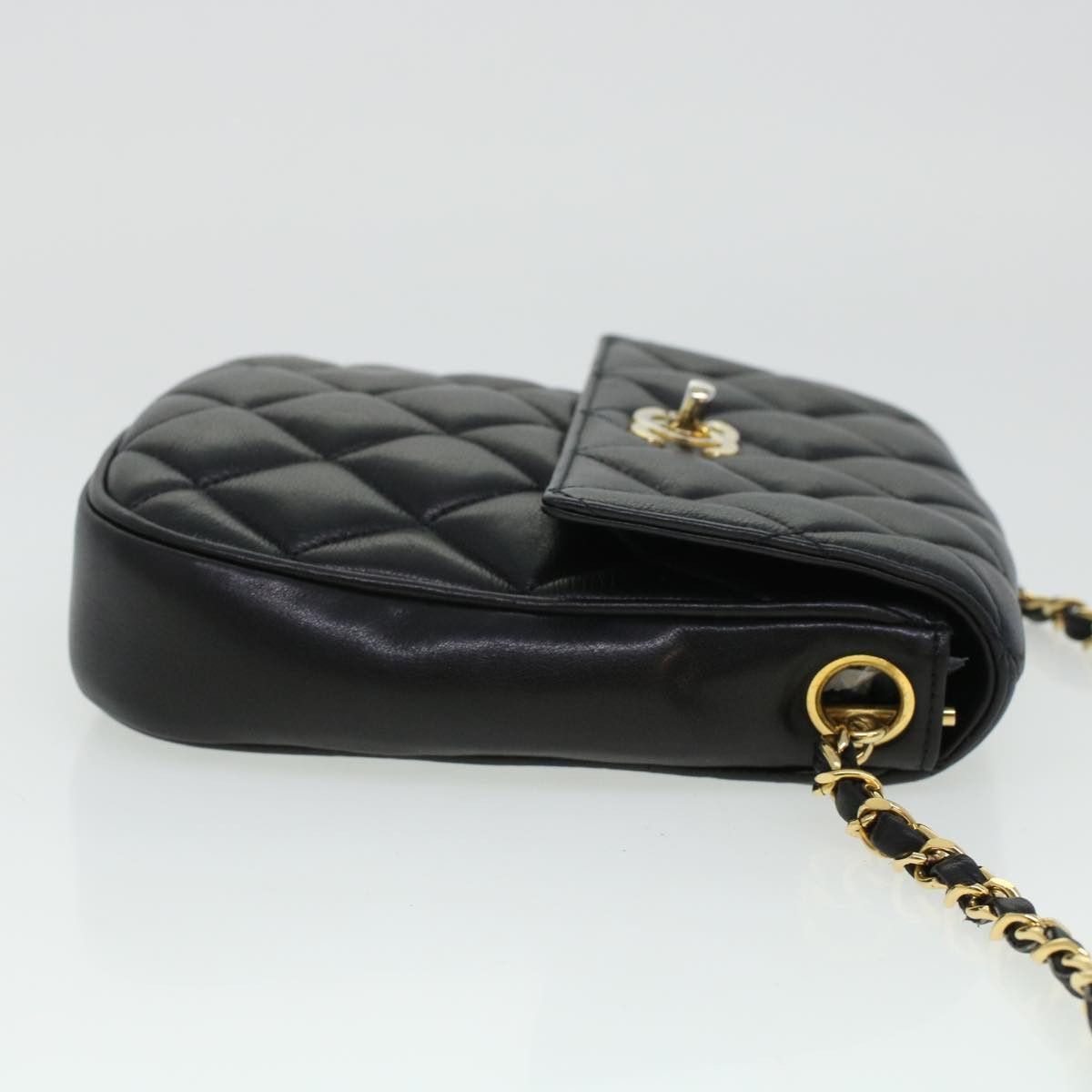 Chanel CHANEL Matelasse Turn Lock Chain Shoulder Bag Lamb Skin Size ONE SIZE - 4 Thumbnail
