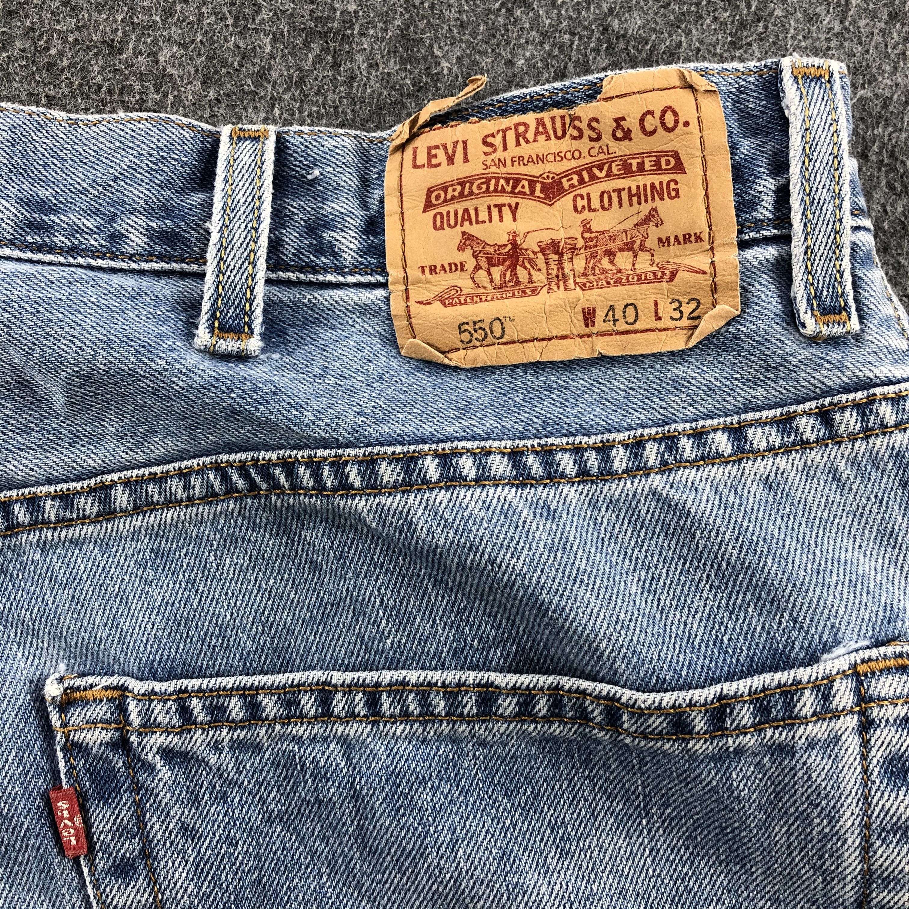 Levi's Vintage Light Wash Levis 550 Jeans-J1267 Size US 39 - 5 Thumbnail