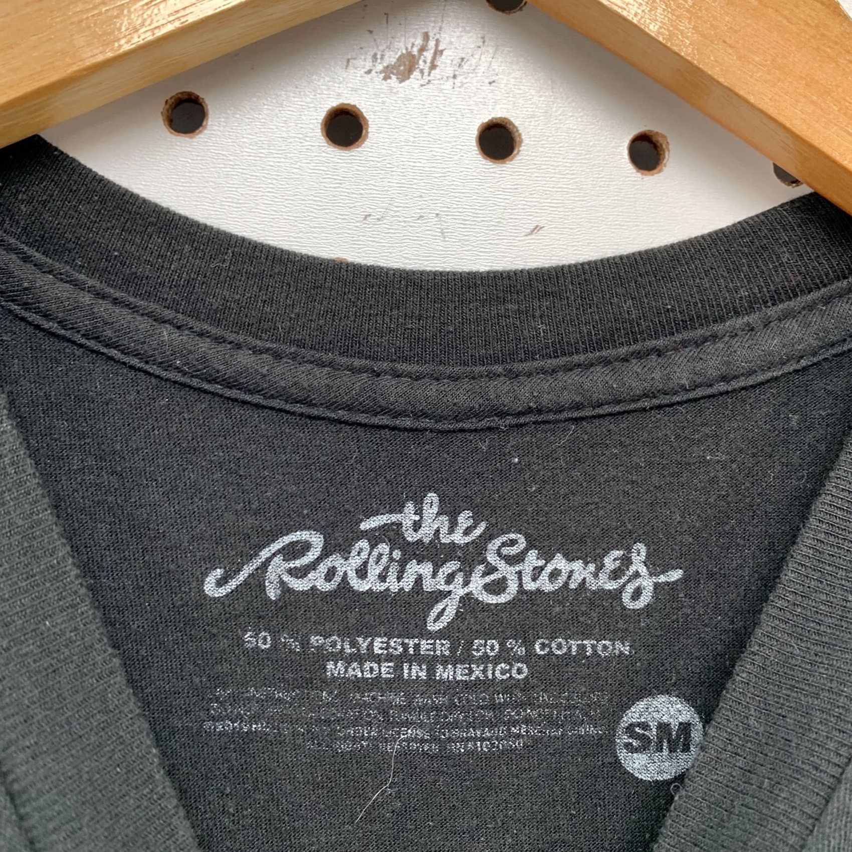Vintage VINTAGE The Rolling Stones Shirt Black 1975 American tour Graphic Adult Small Band 17x26 Size US S / EU 44-46 / 1 - 6 Thumbnail